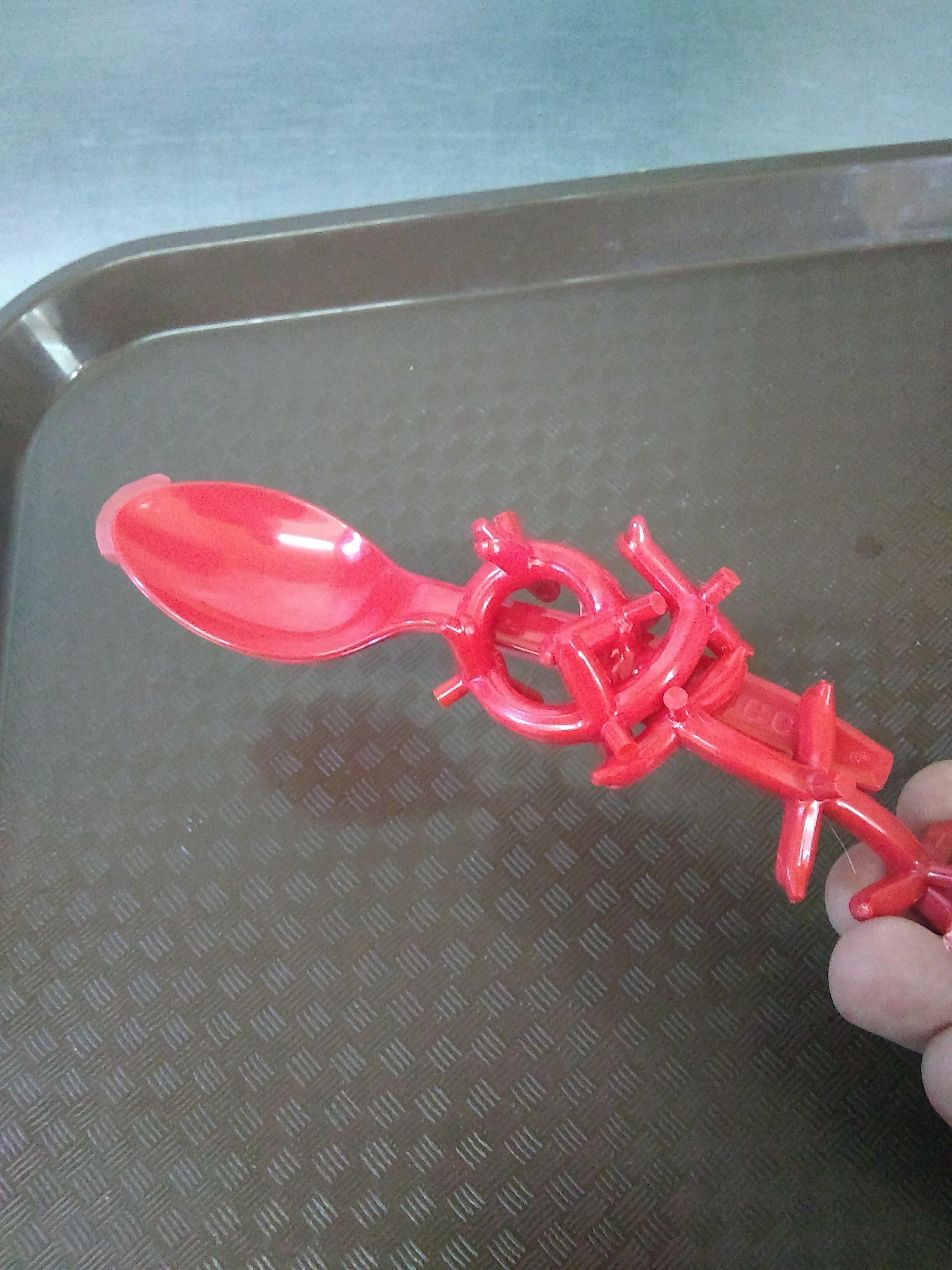 Defective spoon I found at Dairy Queen r/mildlyinteresting