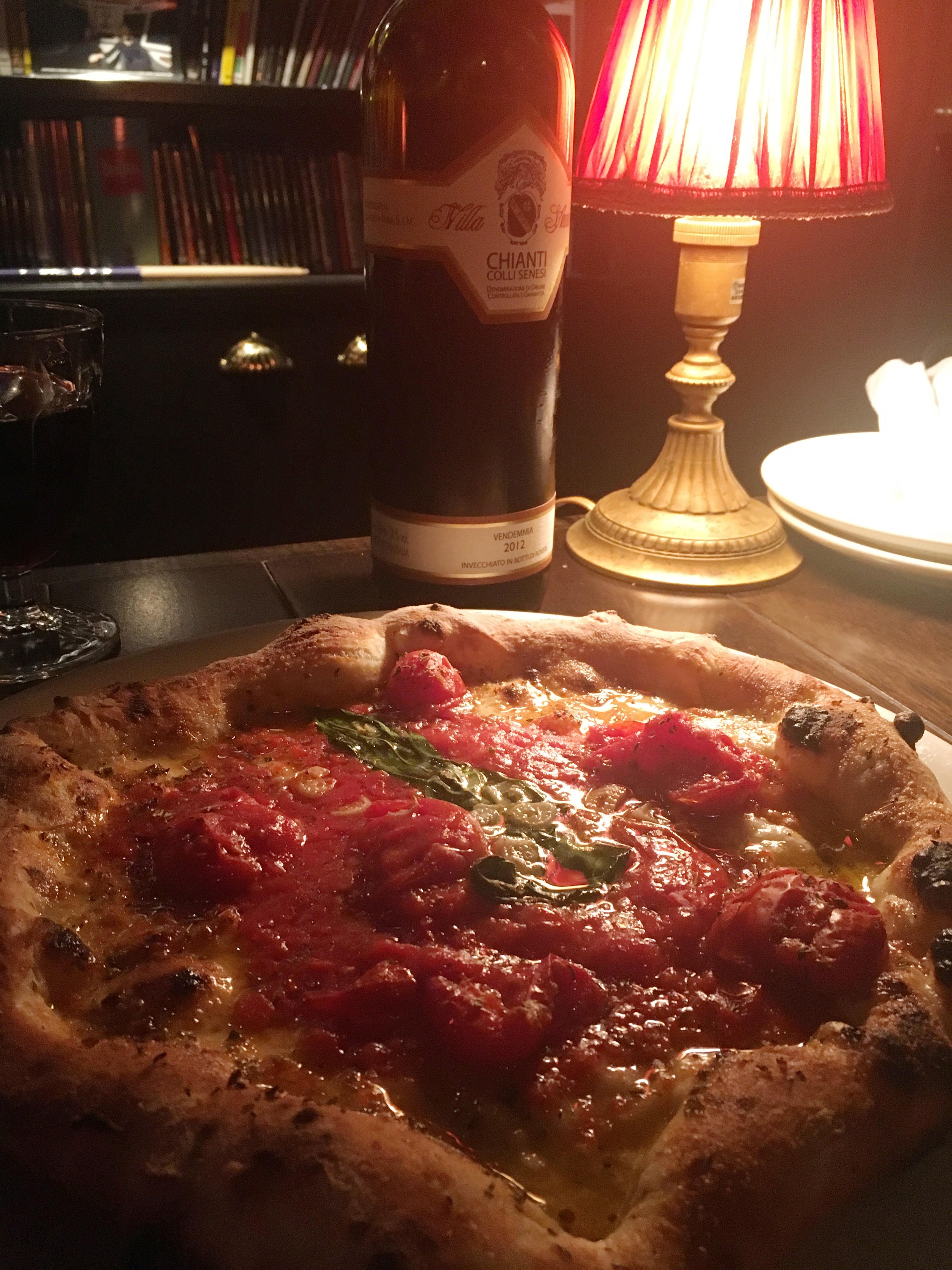 Marinara at Seirinkan, Tokyo. r/Pizza