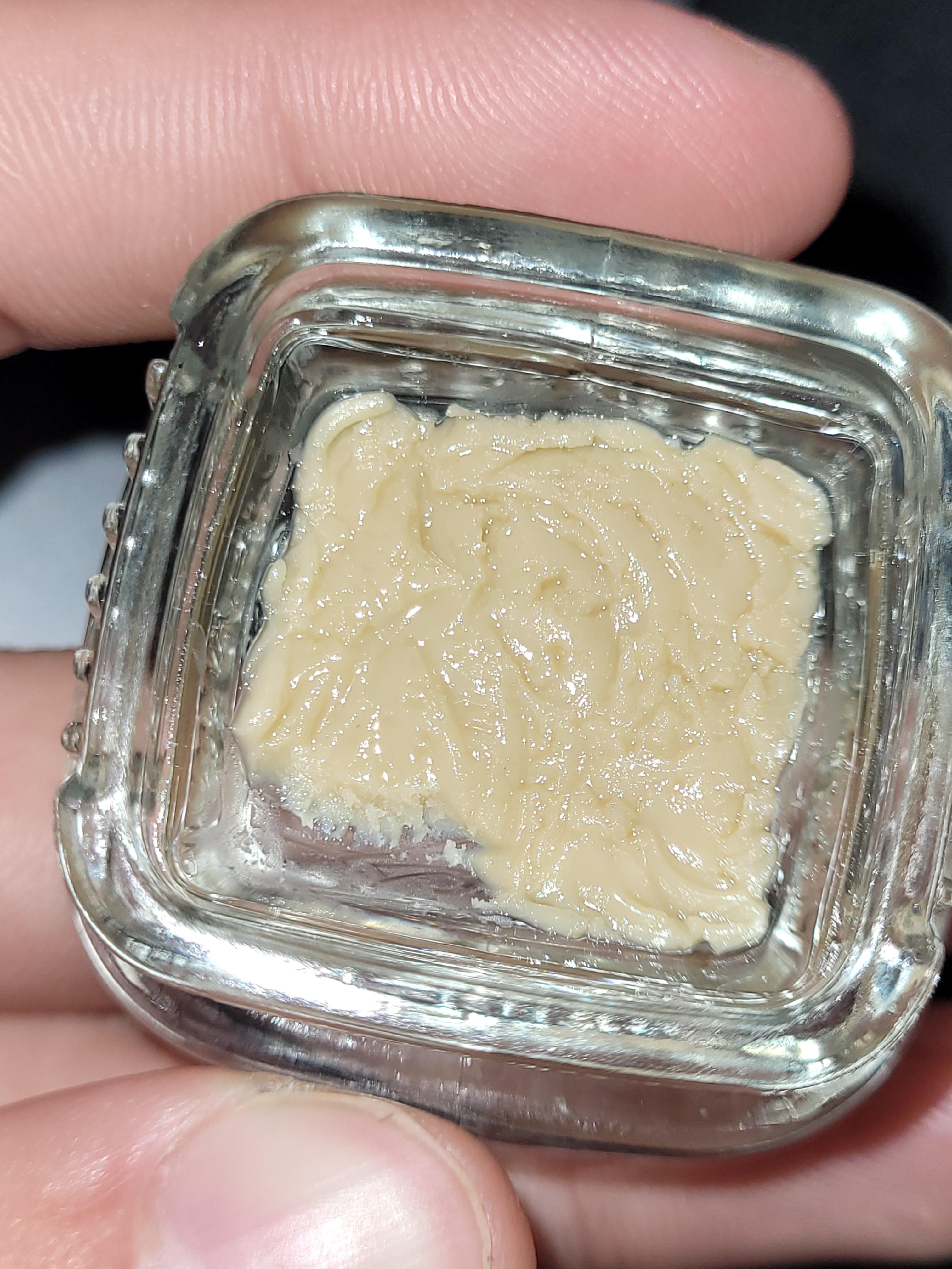 Melted Strawberries Dry Sift Hash Rosin r/rosin