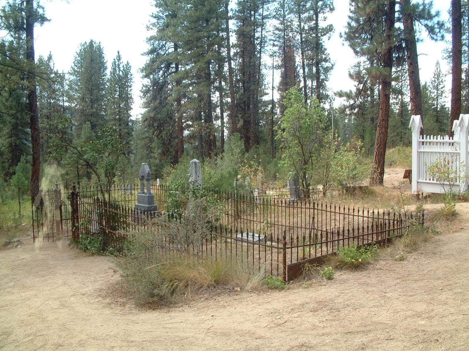 Photo from 2004. Grandparents just bought a ghost cam and wanted to try