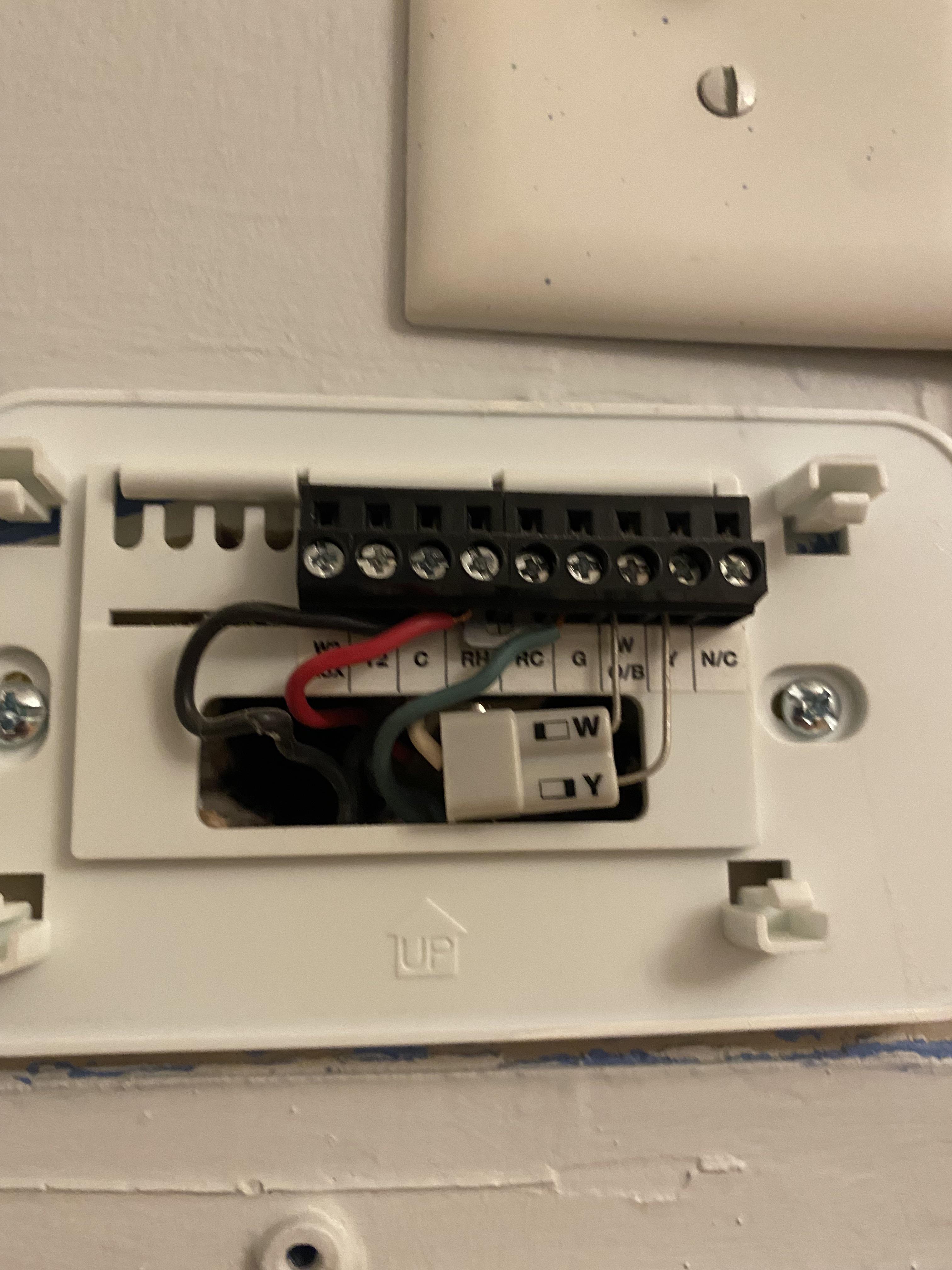 Install help: thermostat has W and Y splitter : r/Nest