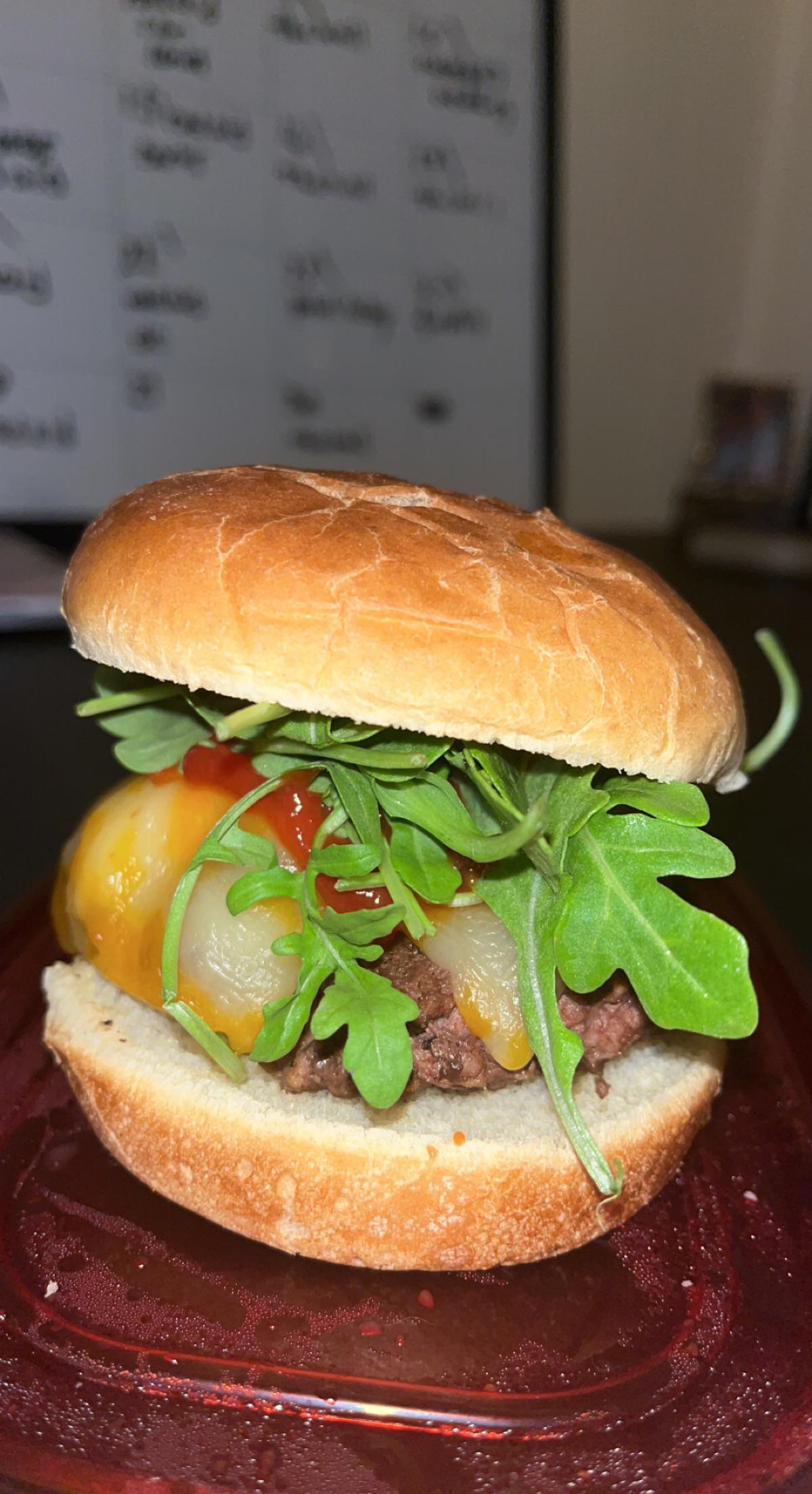 arugula and colby jack cheeseburger r/burgers