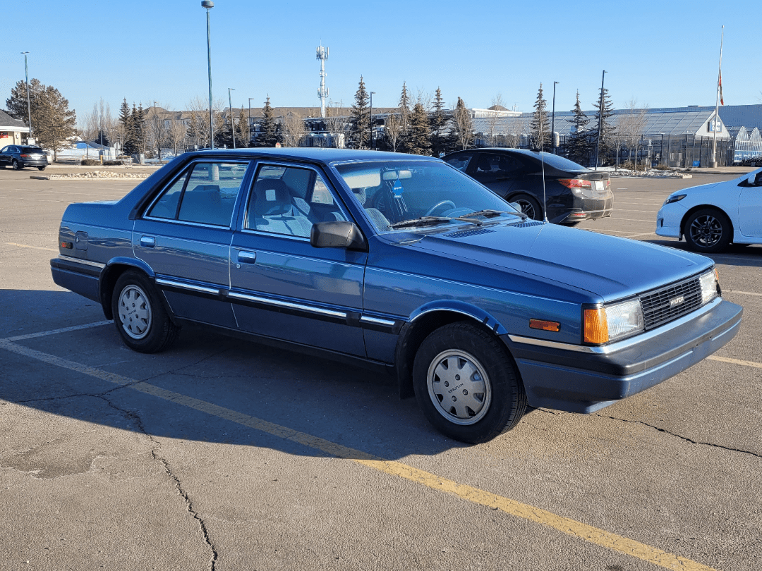 [Hyundai Stellar] in unusually great condition r/spotted