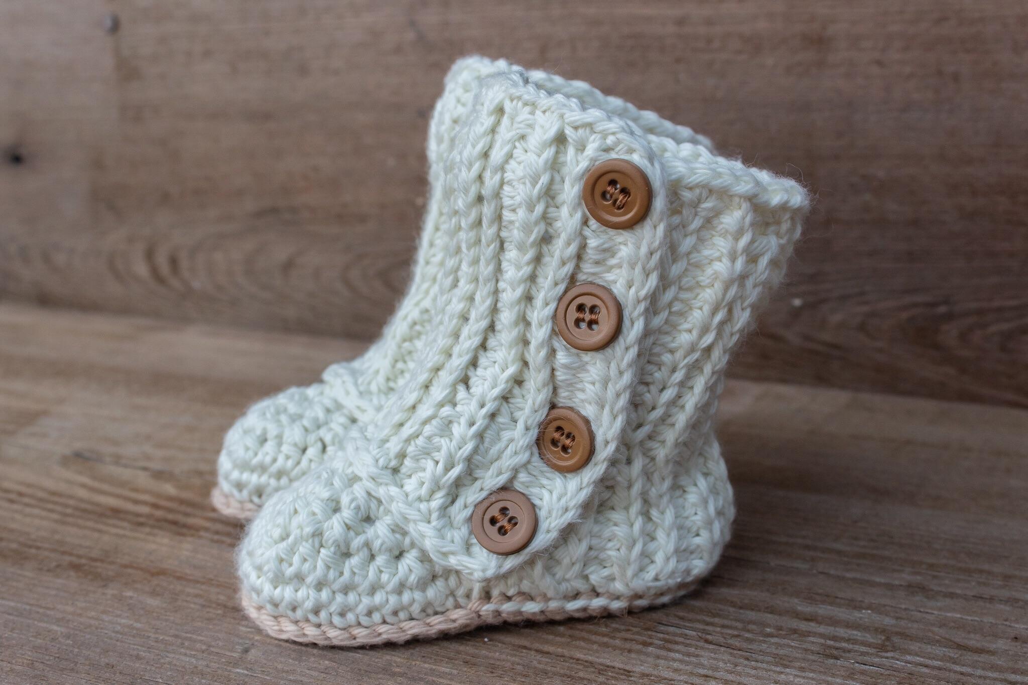 Baby wrap boots done! I just wish there was a pattern for my size 😩 r