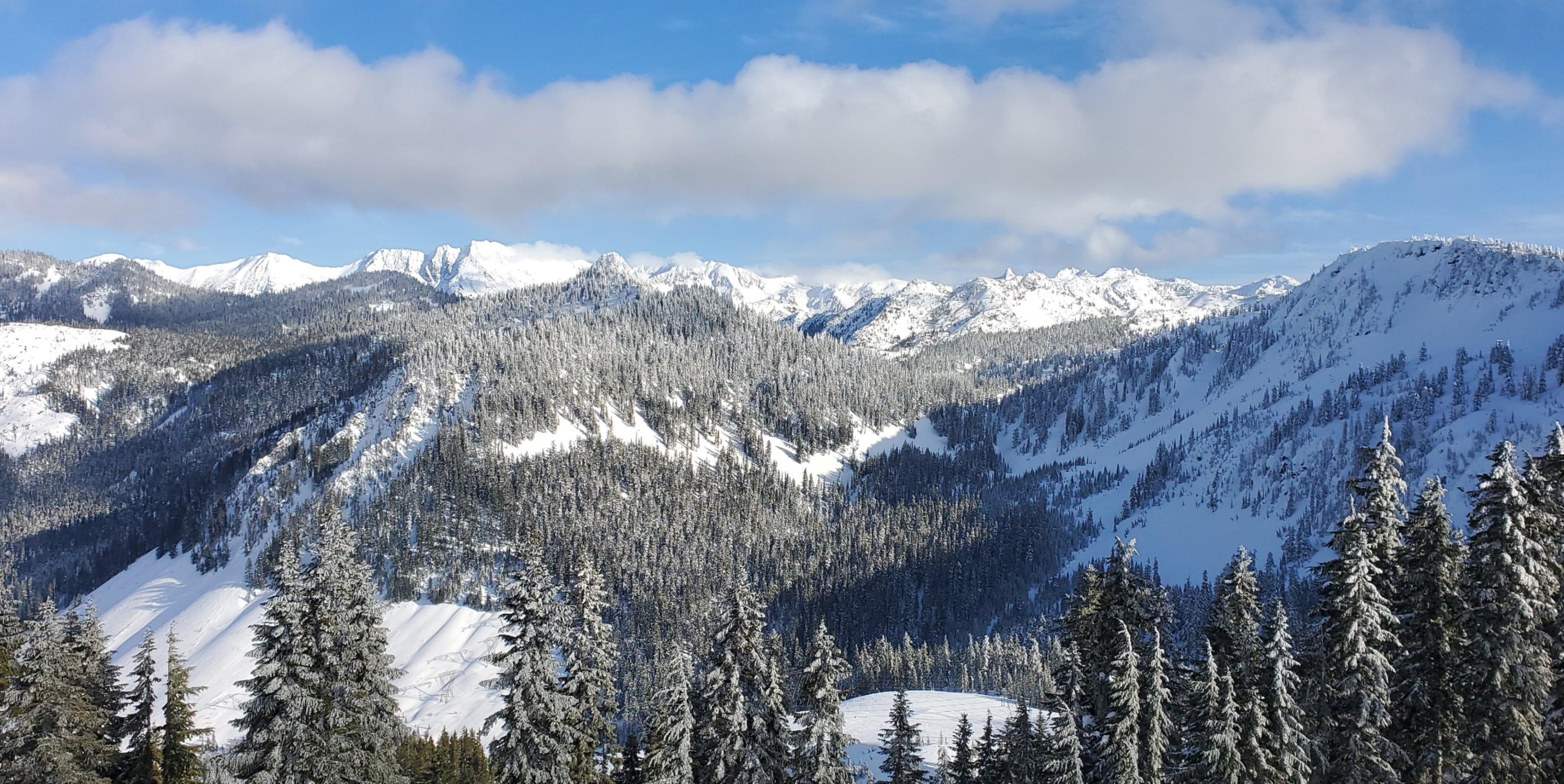 Snowboarding in Seattle mountains [1908x3805] [OC] r/EarthPorn