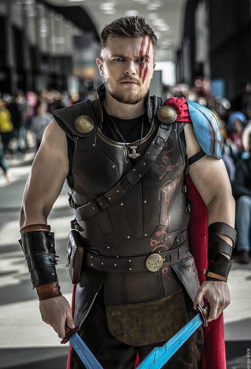 Thor Cosplay