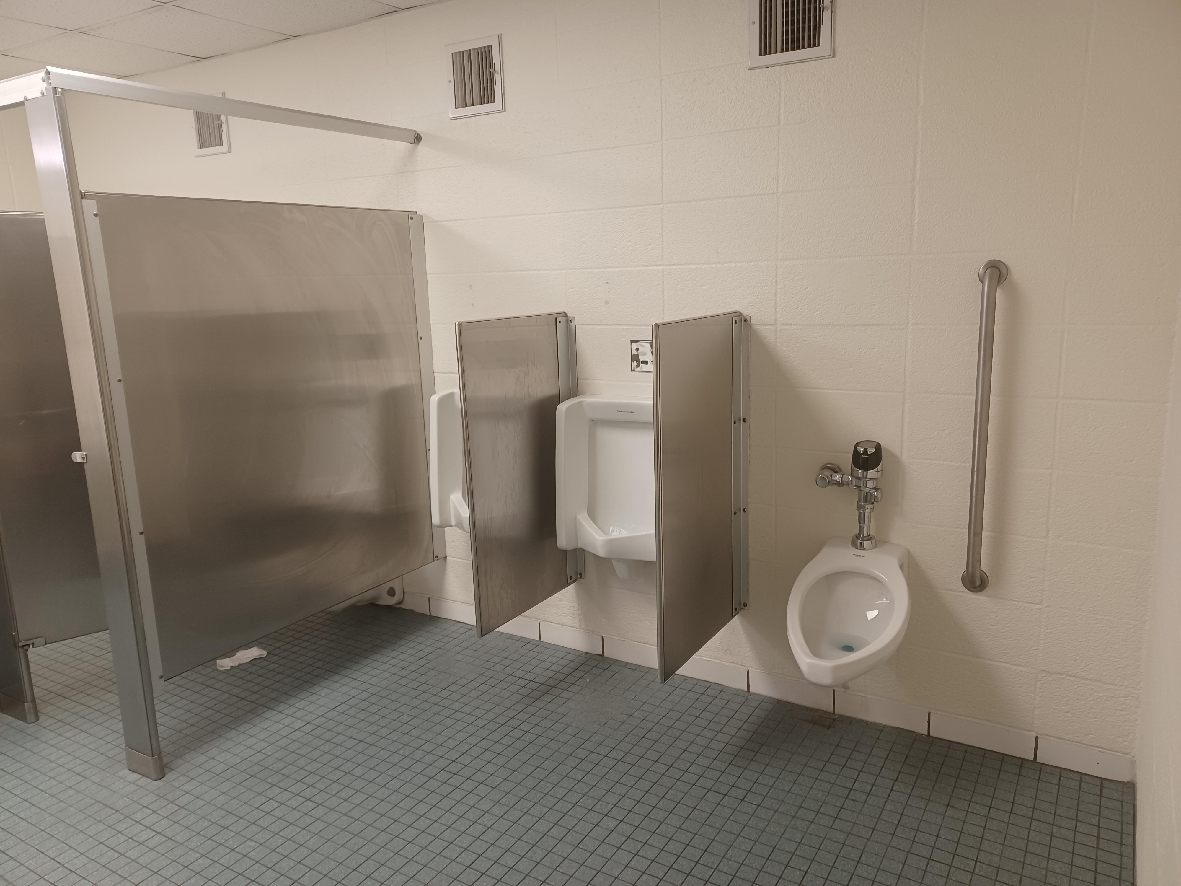This wheelchair accessible urinal at my college r/mildlyinteresting