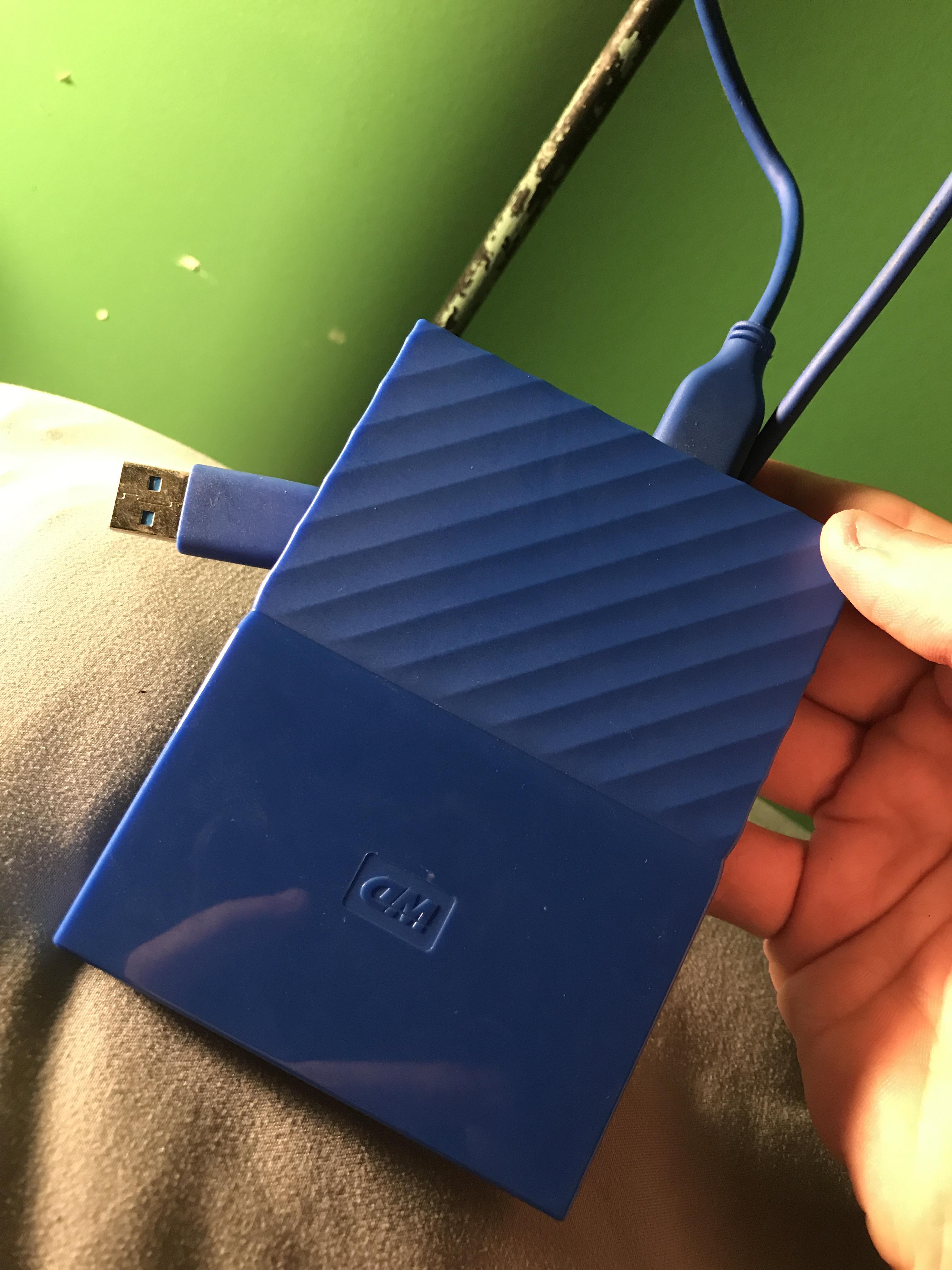 [Image] This External Hard Drive Doesn’t Work For My PS4 r/PS4