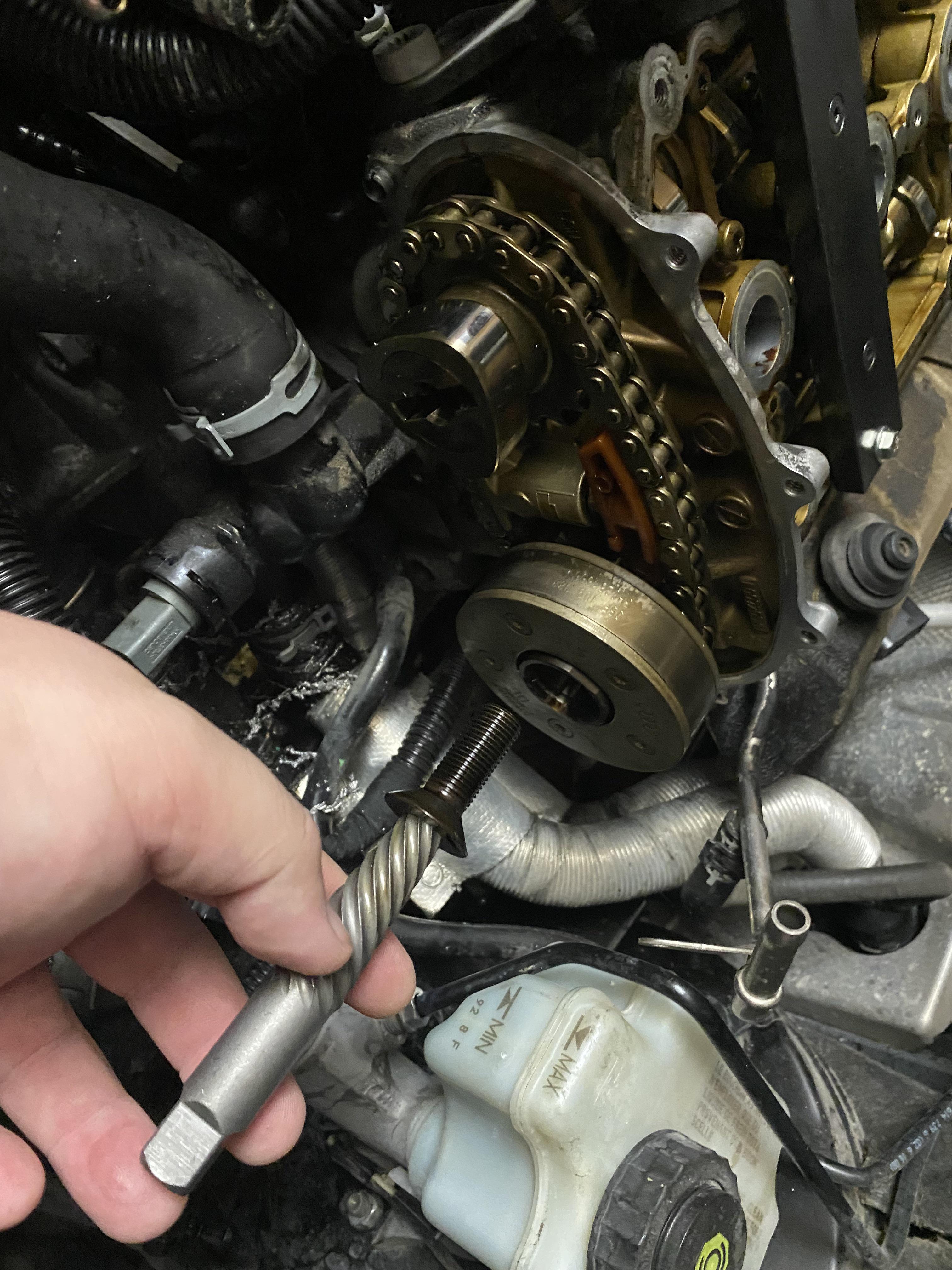 Stripped Camshaft Bolt Update r/MechanicAdvice