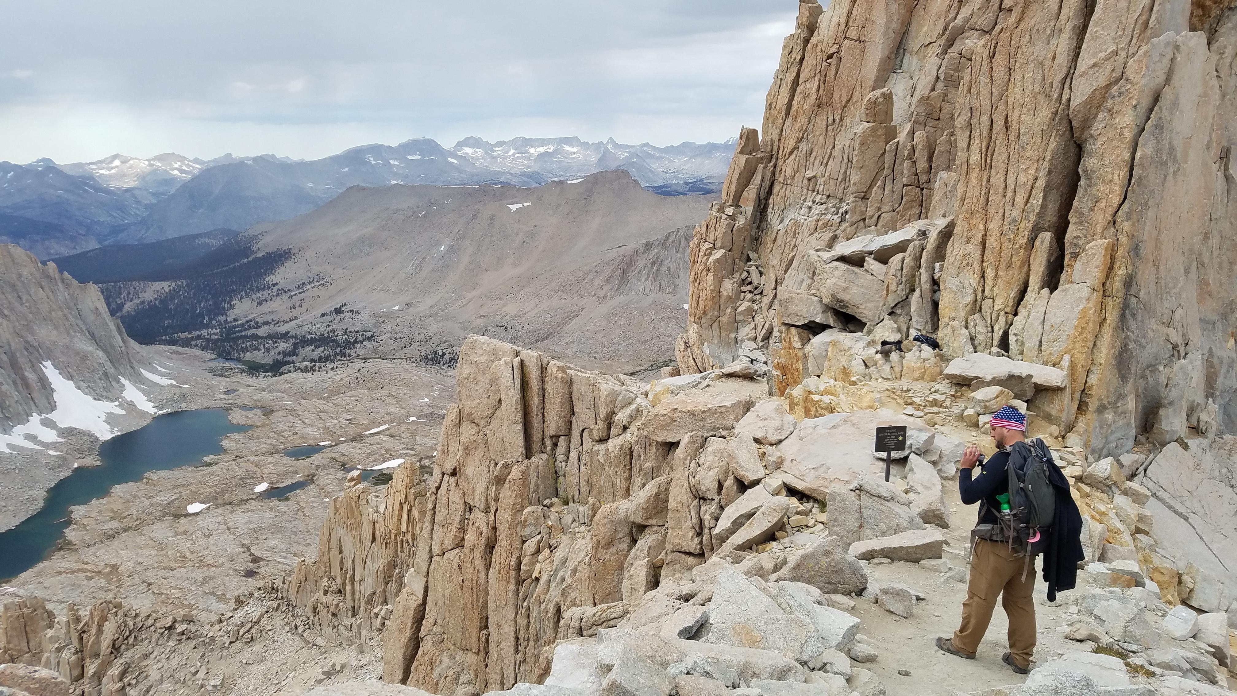 Trail Crest, Mt. Whitney Trail, California, USA r/hiking