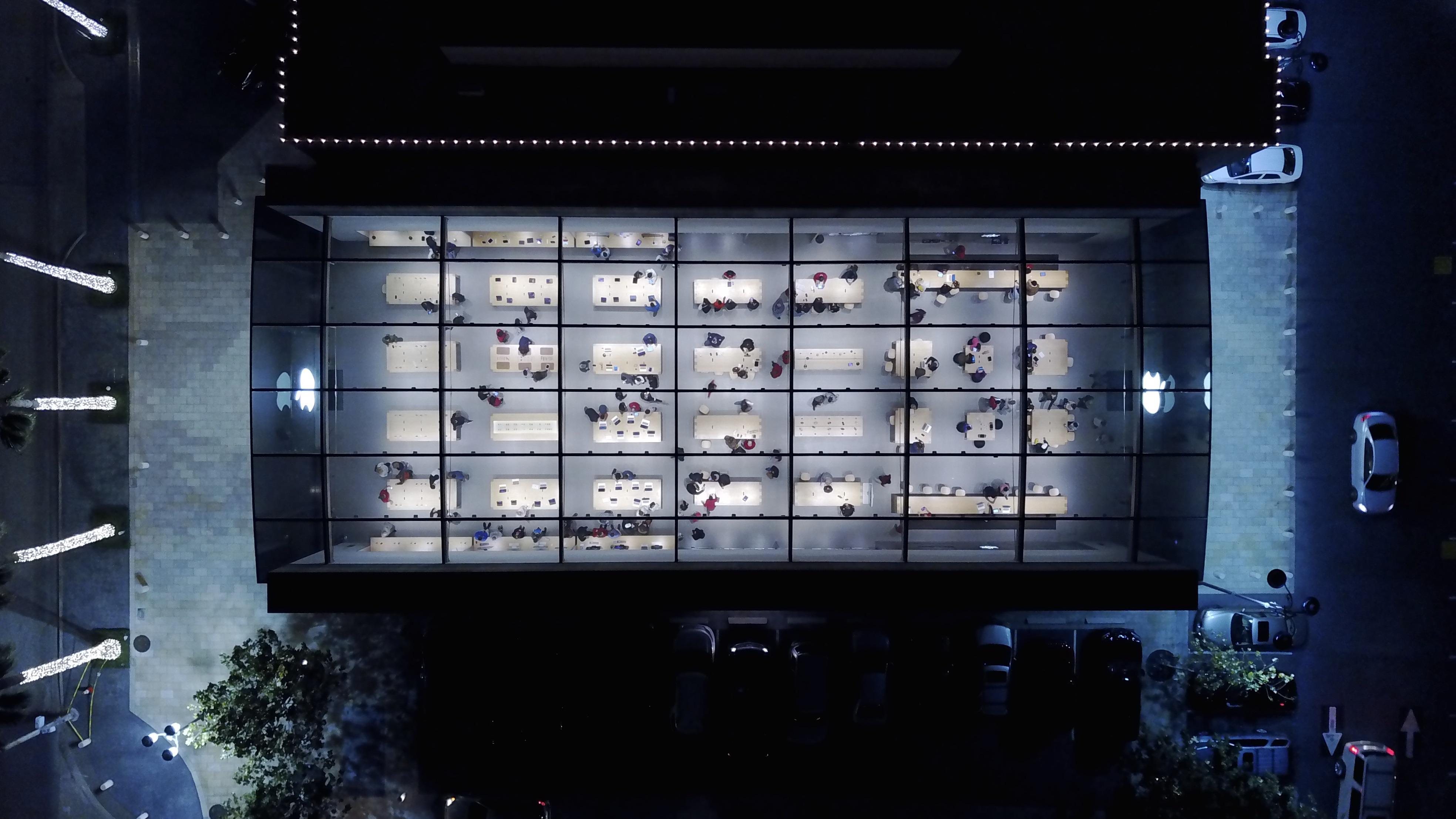 Apple store in Highland Village. r/houston