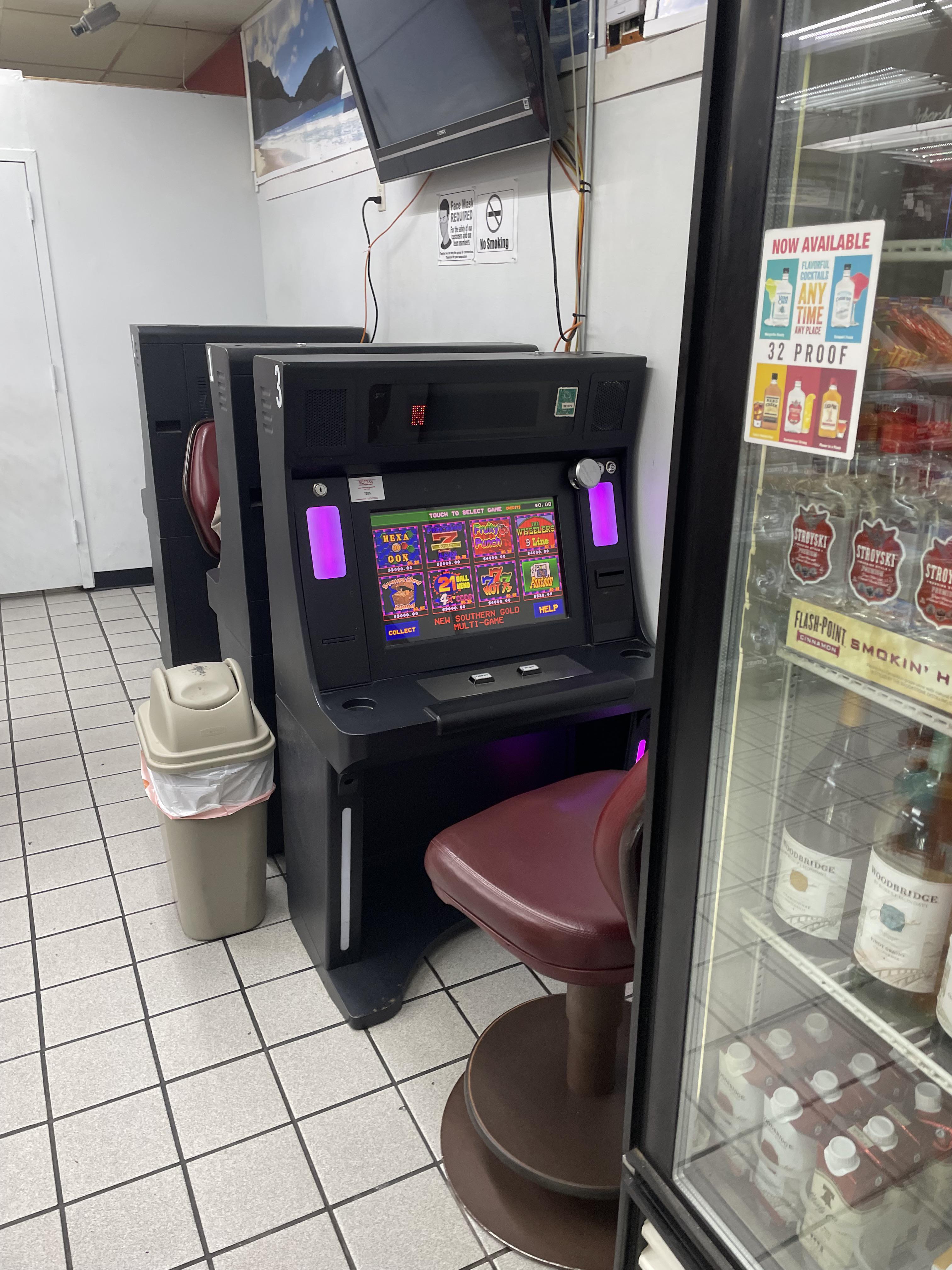 Are these slot machines in convenience stores legal? r/Dallas