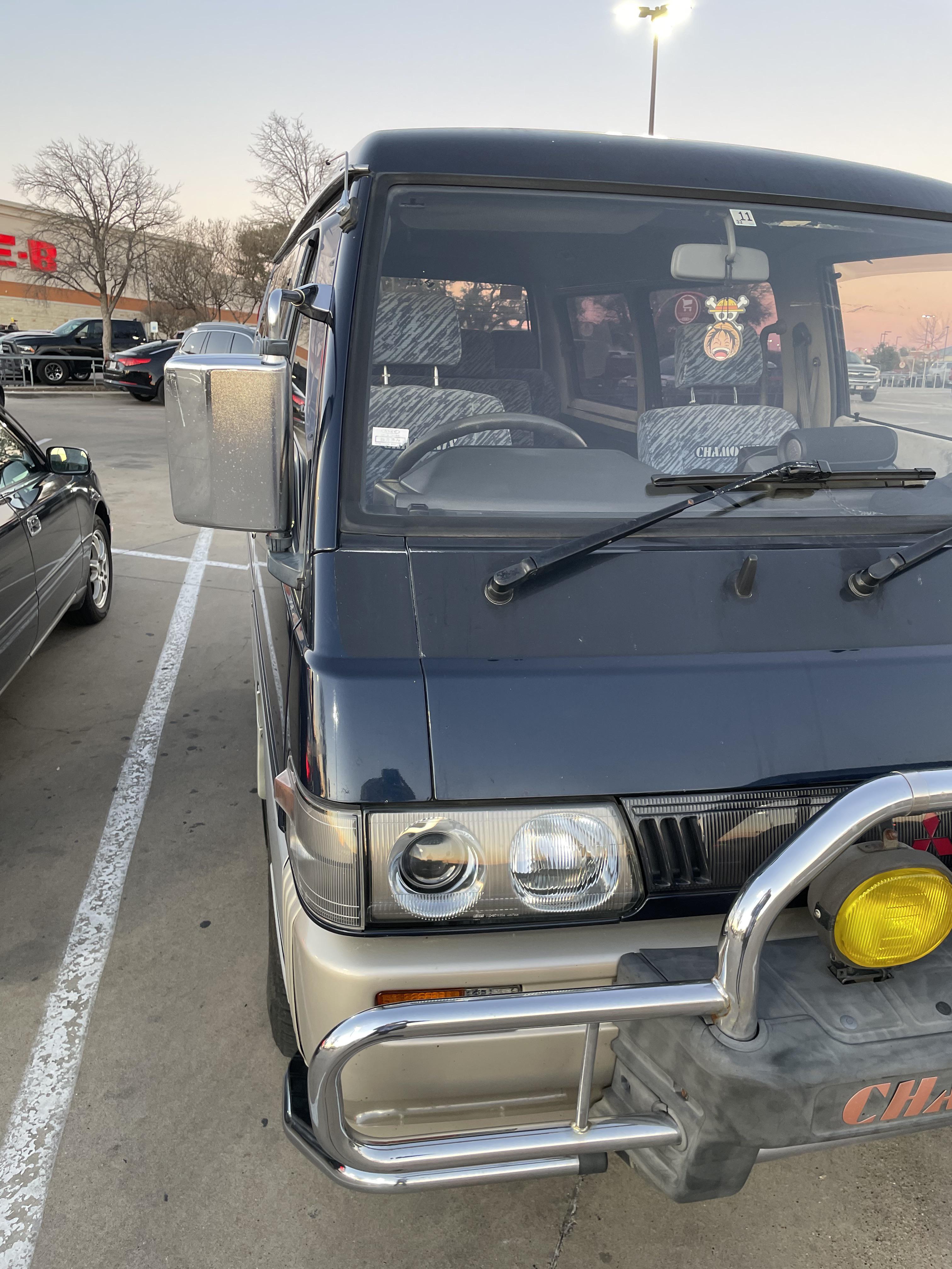 Does this belong to someone here? Spotted at HEB in Granbury, TX. You