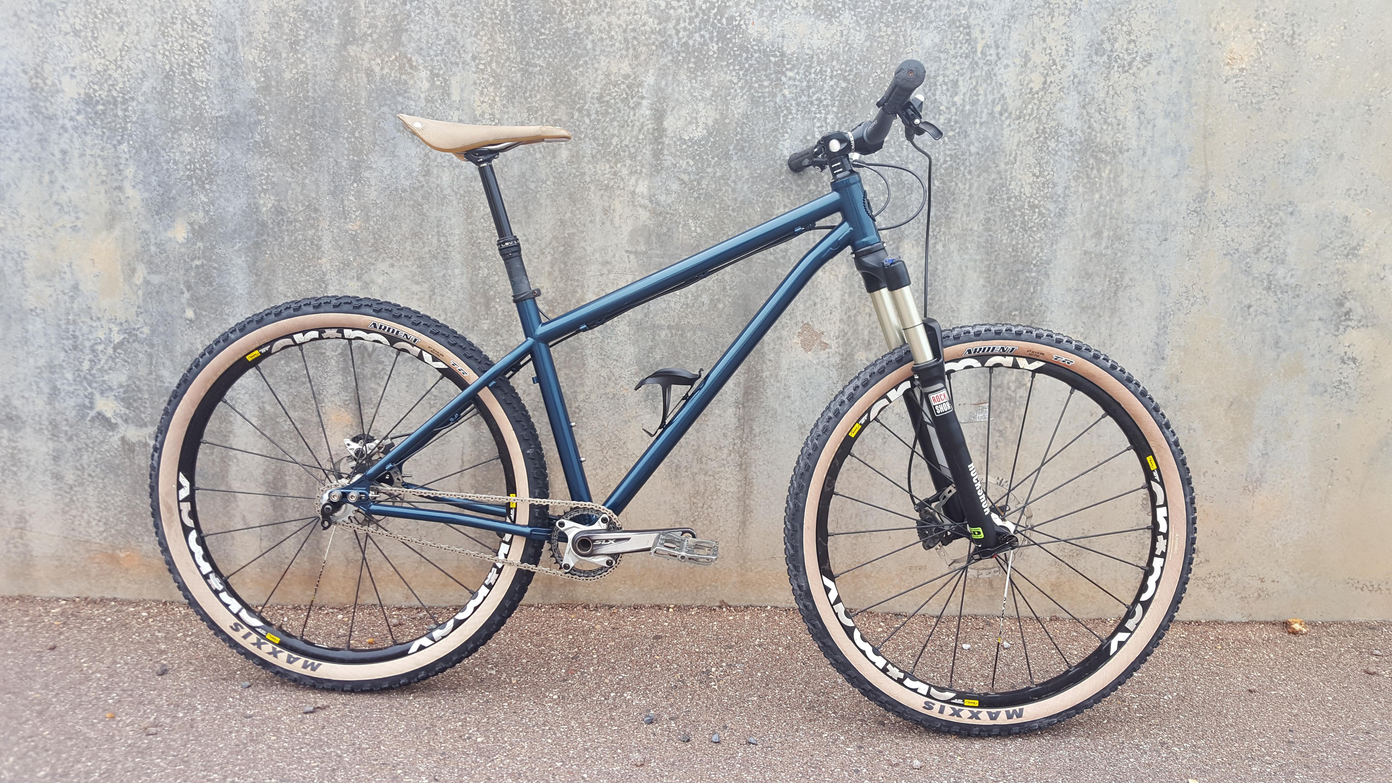 My Kona Explosif Singlespeed custom paint build. r/Bikeporn