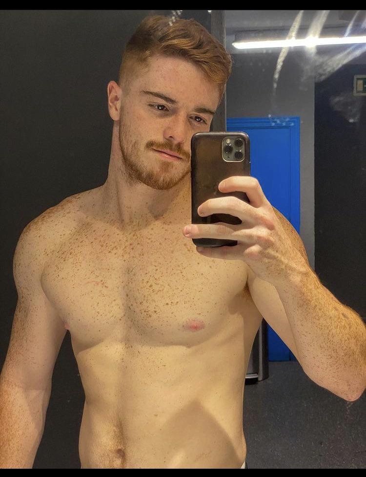 Gustavo Correa : HotGuys