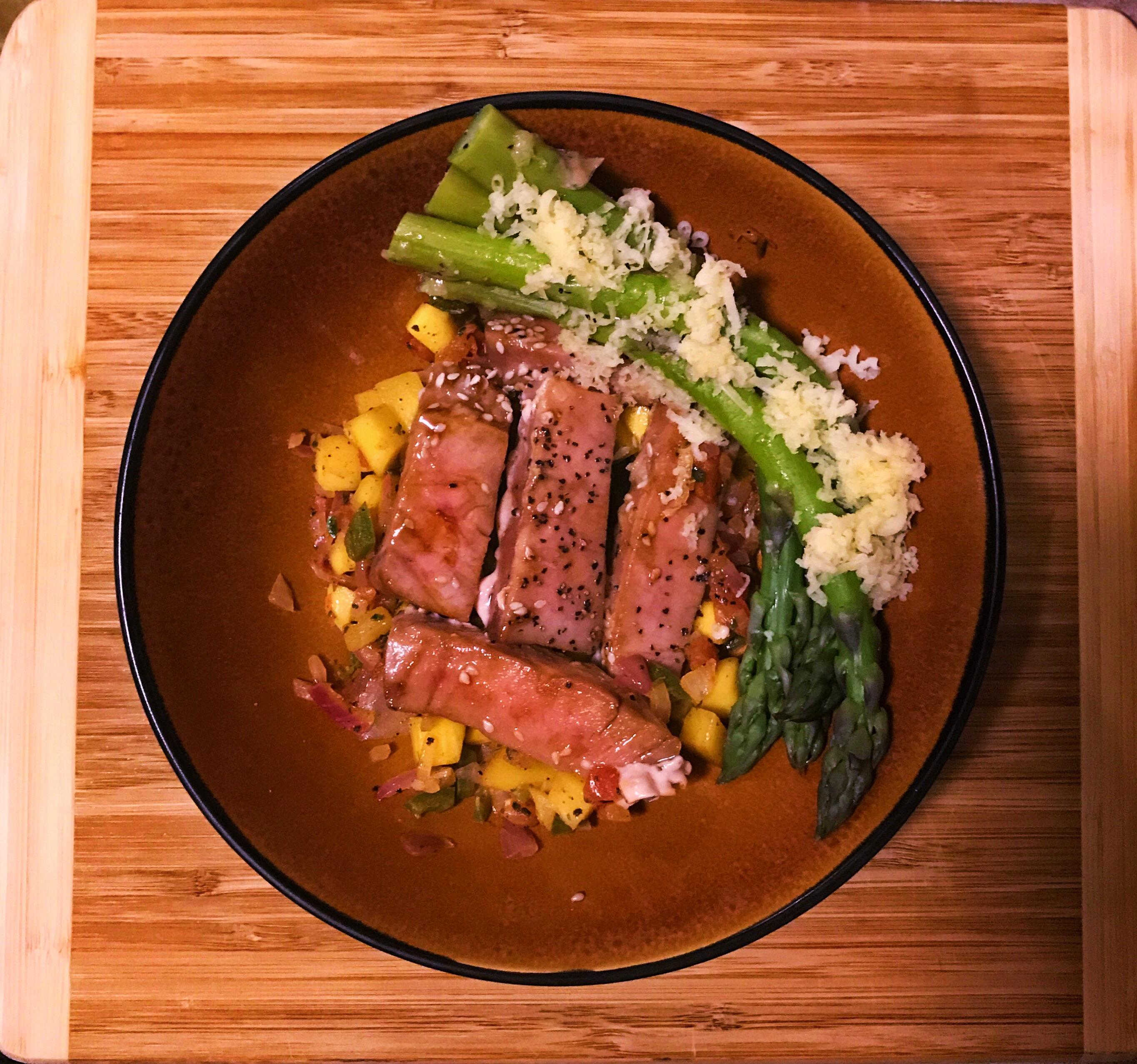 My "Mango Teriyaki Tuna Bowl" [2729 x 2554] r/Mmmmm