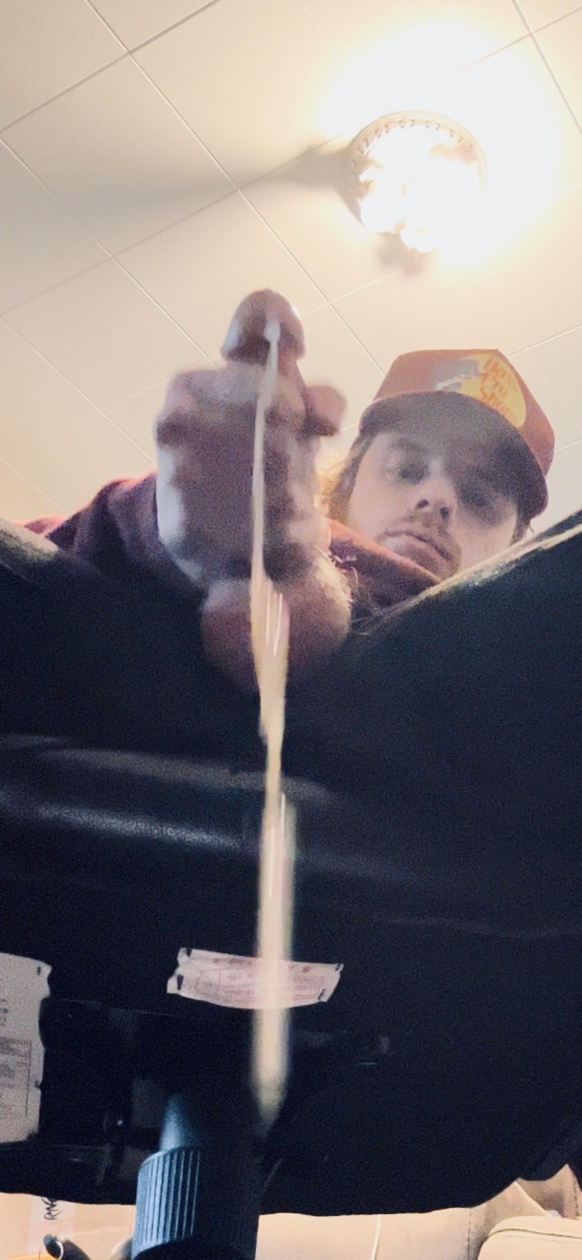 Big white cock : BigCocksCumming