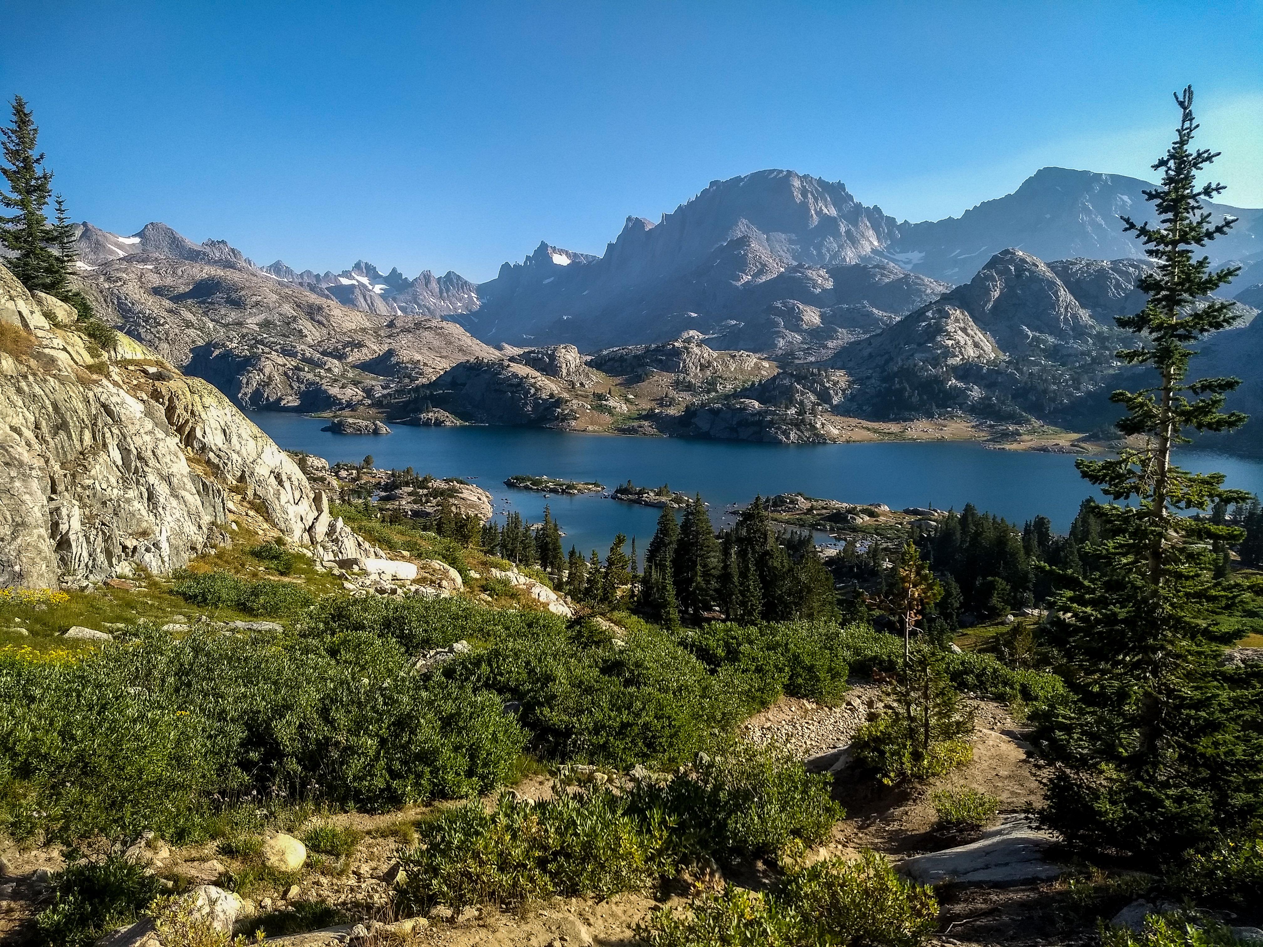Island Lake in The Wind River Range, near Pinedale Wyoming r
