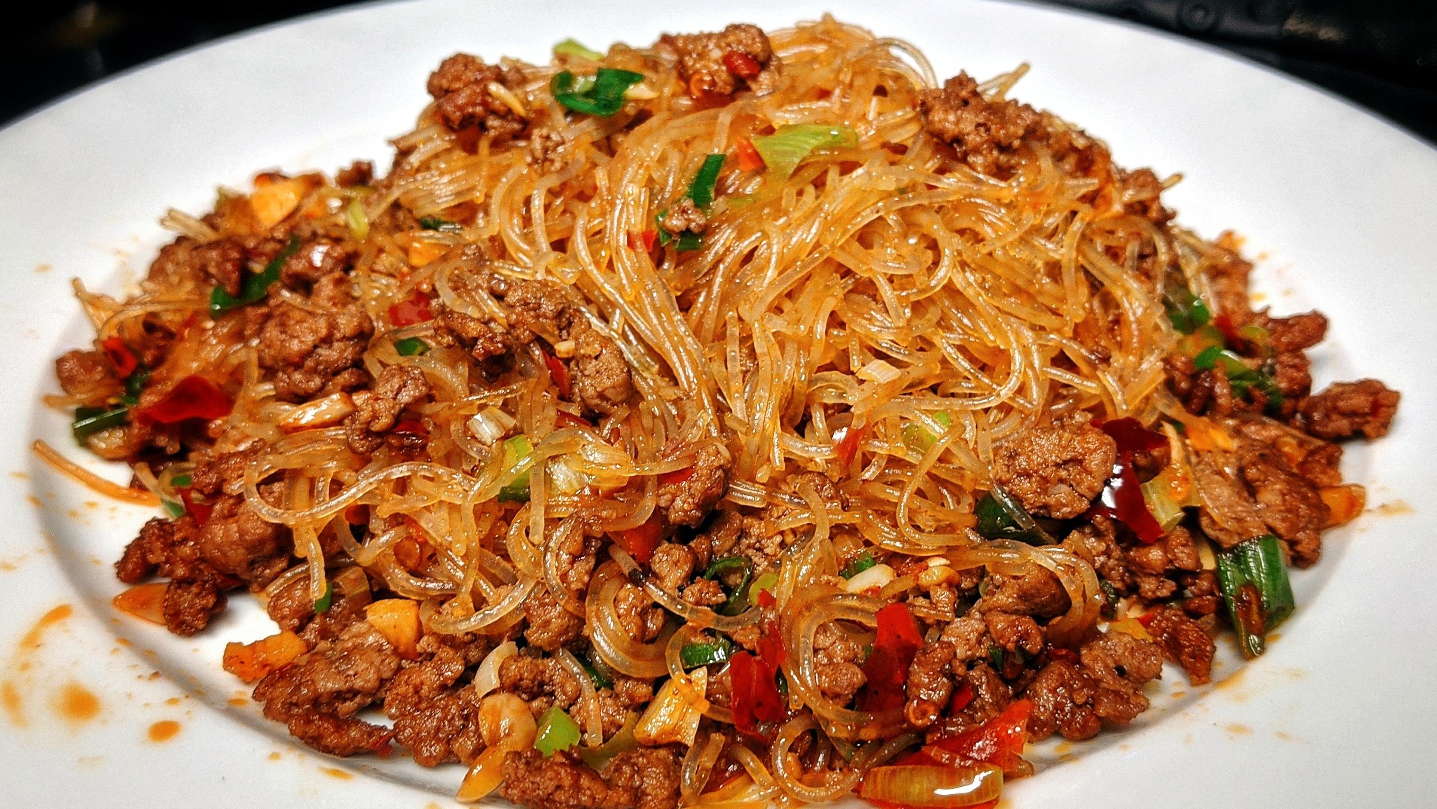 [Homemade] Spicy Glass Noodles r/food