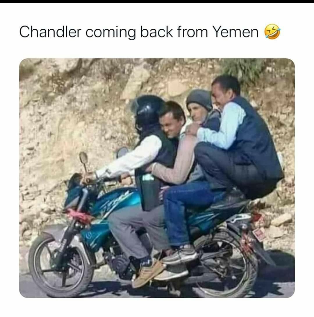 Chandler laughing in Yemen r/friends_tv_show