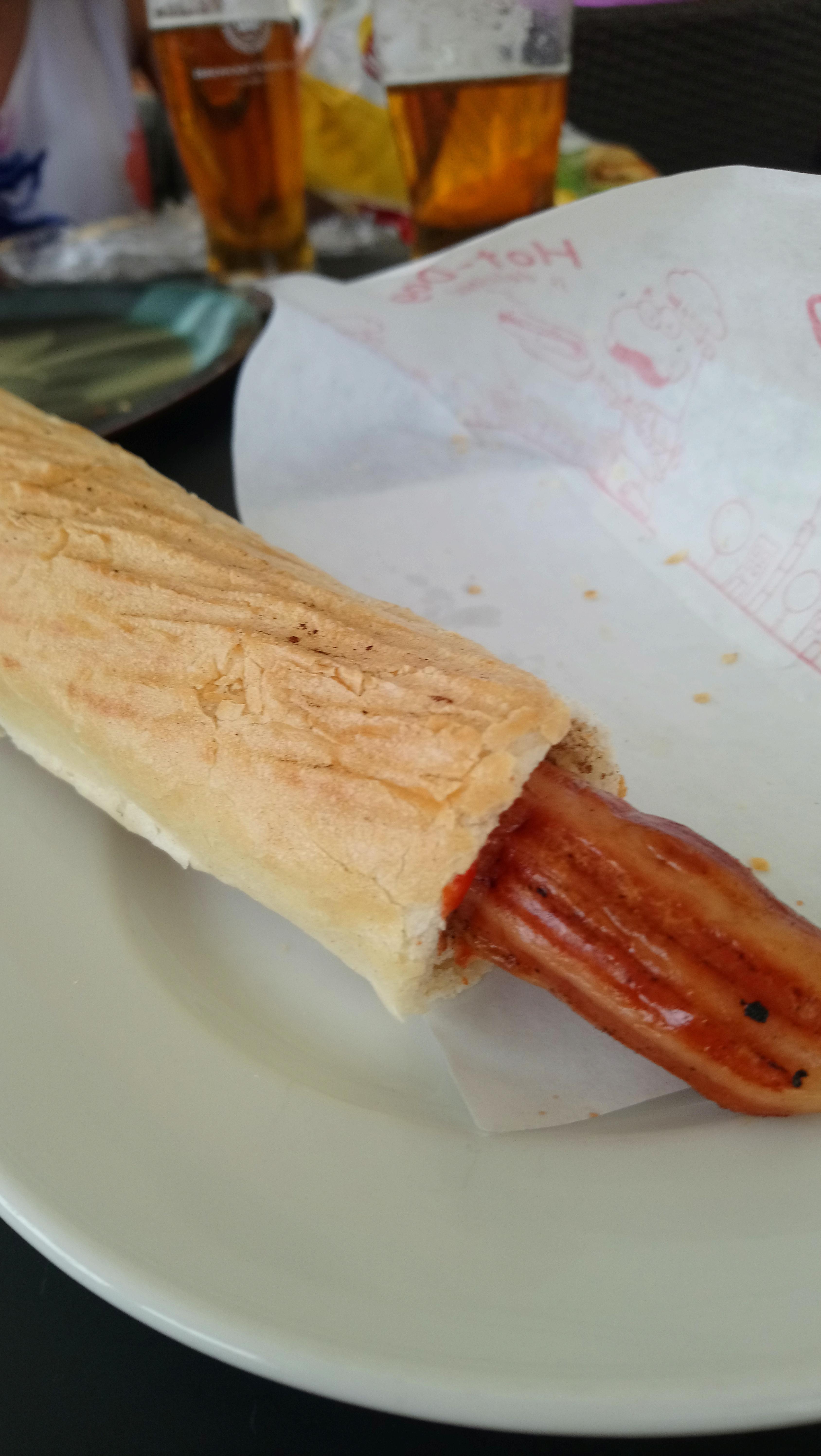 Polish hot dogs are loaded from one end, not from the top. r