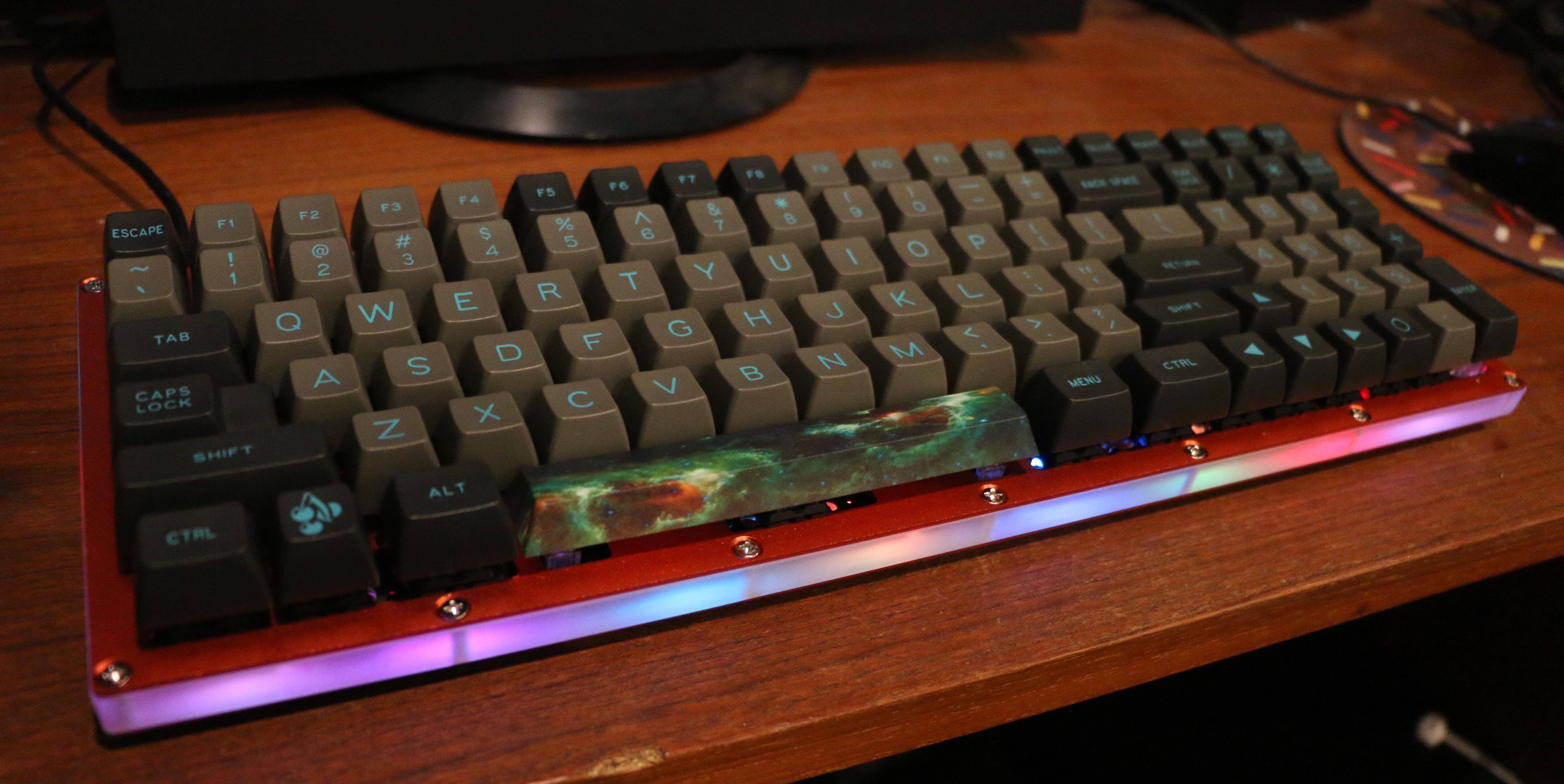 Built my first mechanical keyboard! r/MechanicalKeyboards