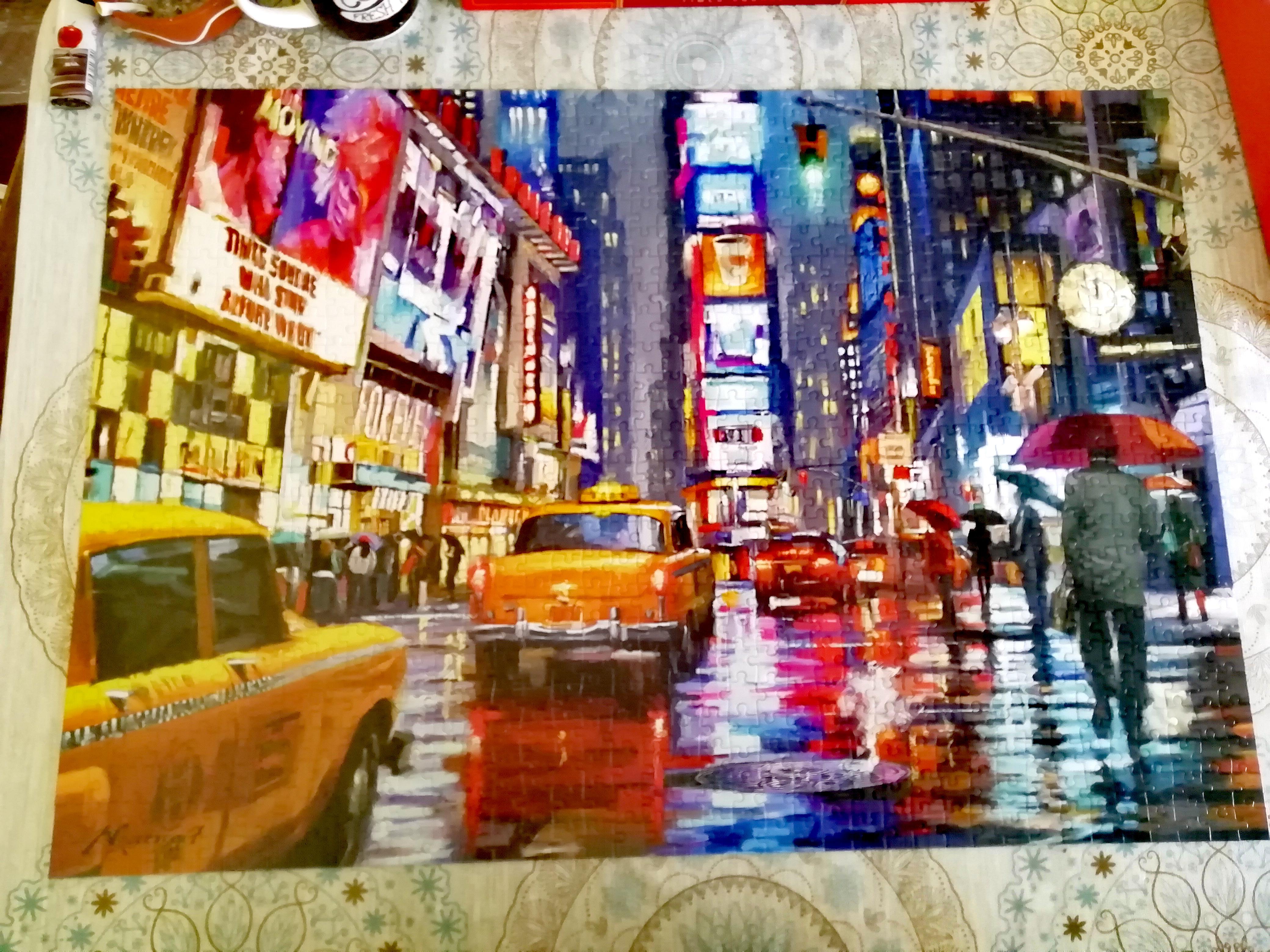 Missing NYC... Times Square, 1000, Castorland. r/Jigsawpuzzles