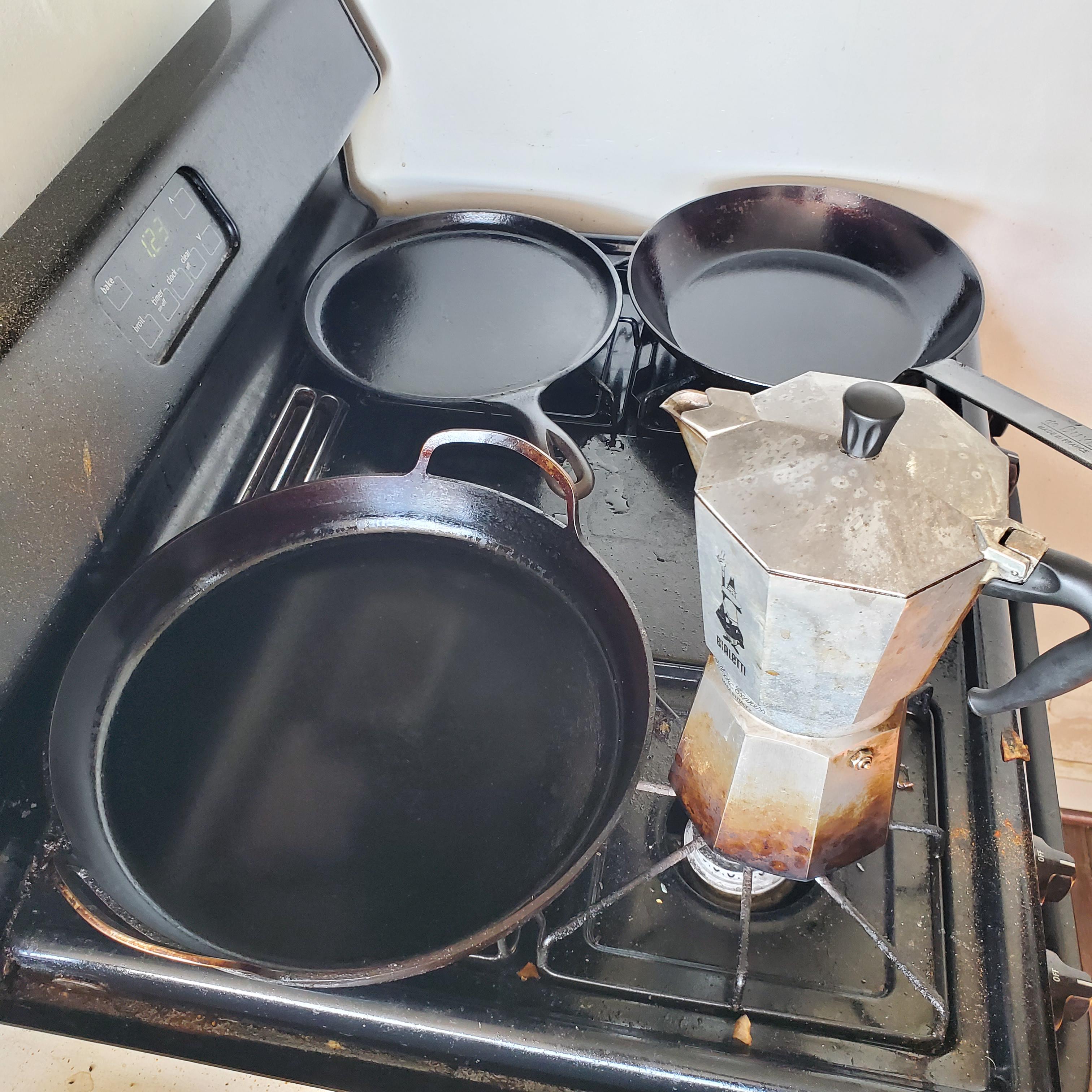 When you stovetop season three pans and end up with an apartment caught