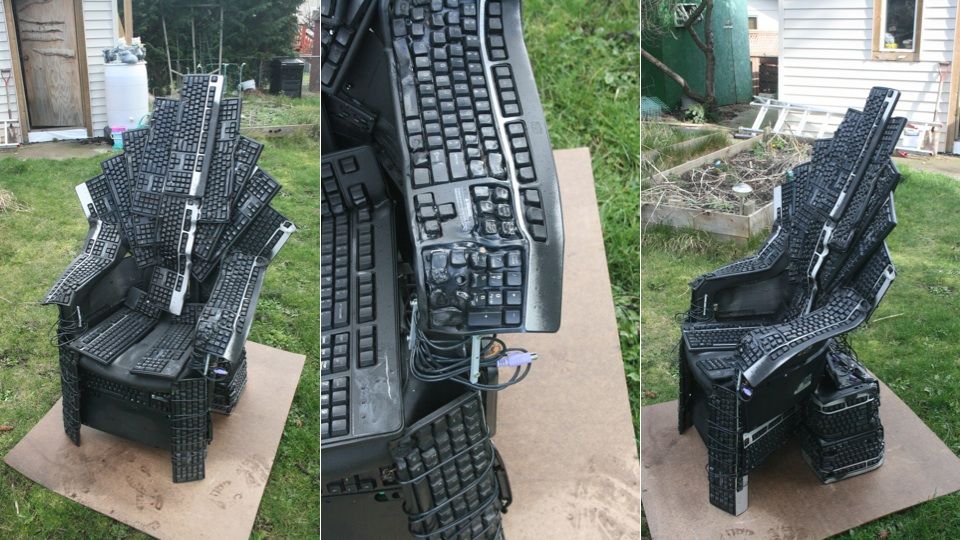 How xQc thinks his chair looks like xqcow