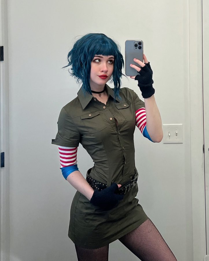 Nora as Ramona Flowers r/cosplaygirls