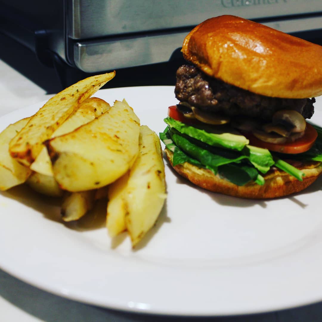 [Homemade] Freshly ground beef chuck burger and duck fat potato wedges