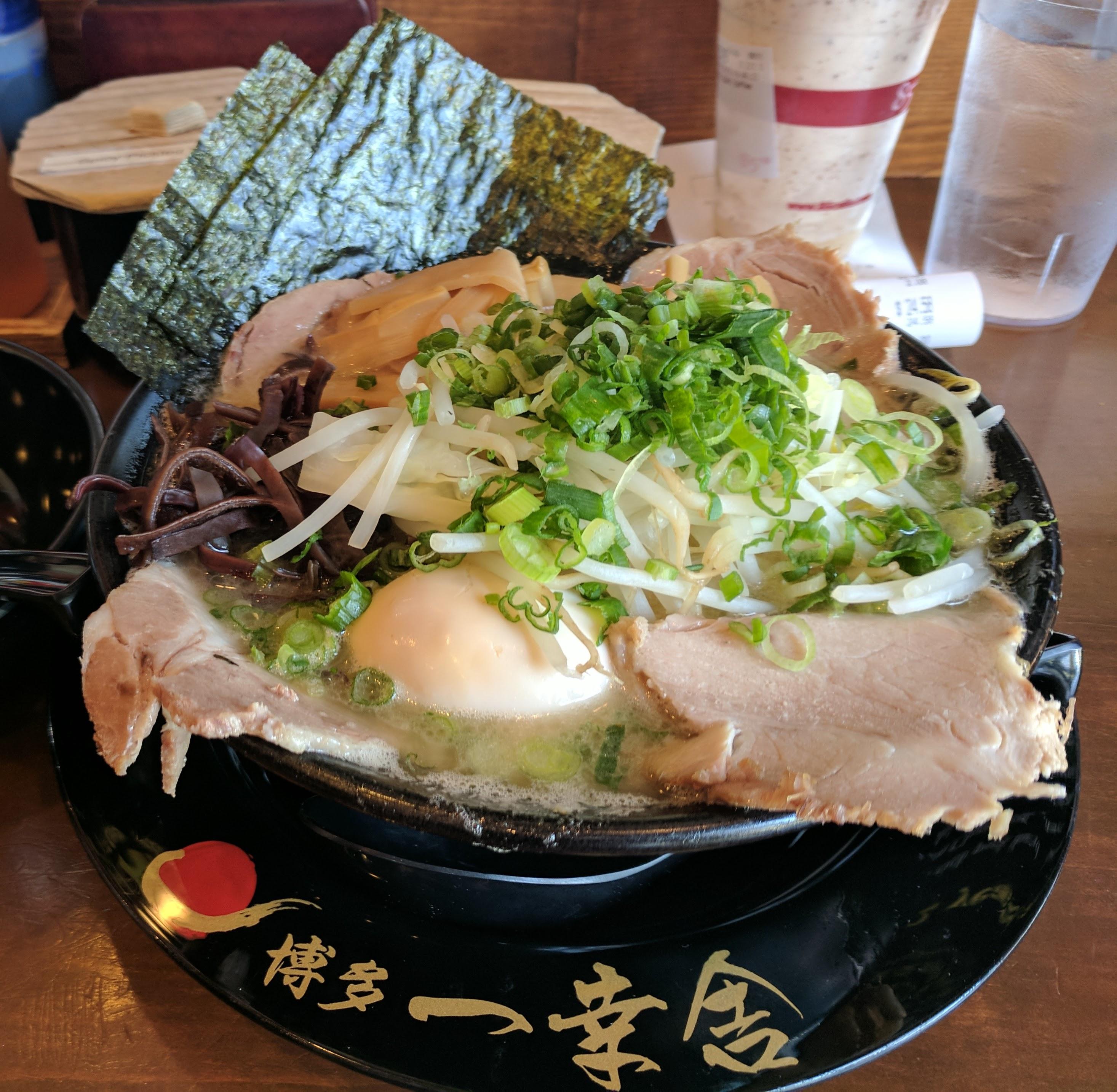 [fresh] Tonkotsu Ramen w/ extra Everything toppings at Hakata Ikkousha Ramen in Torrence, CA r