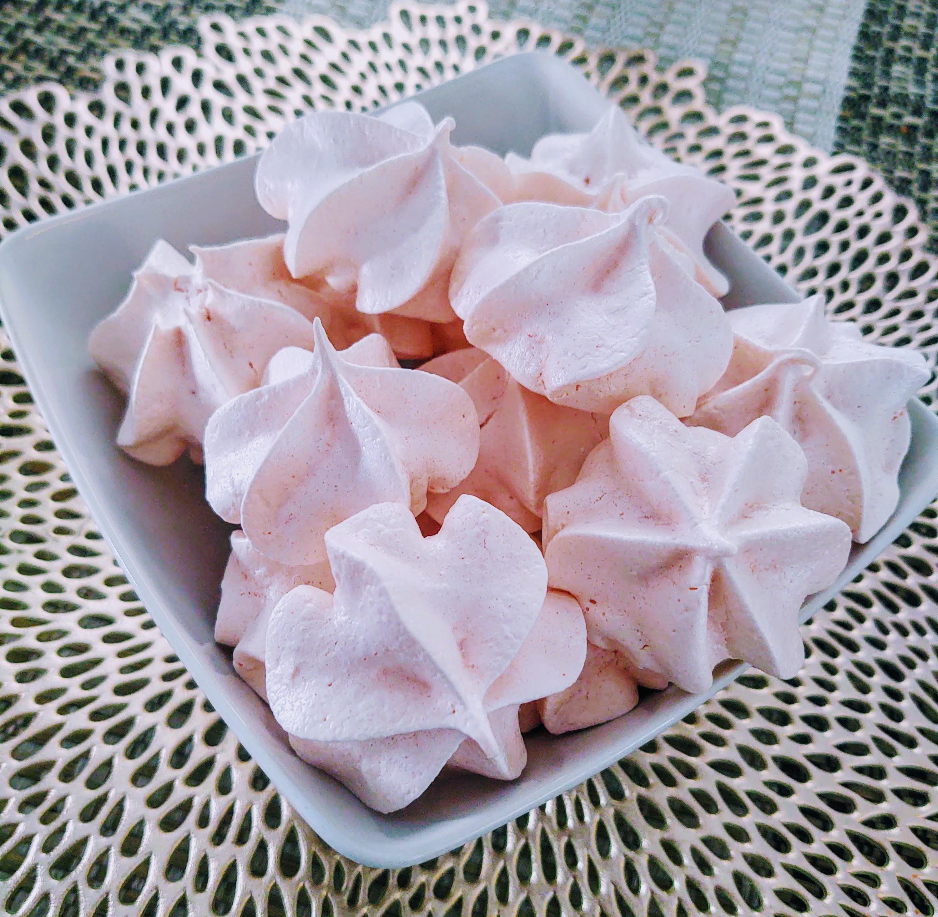 Made Meringues. Only 20 calories each! r/1200isplenty