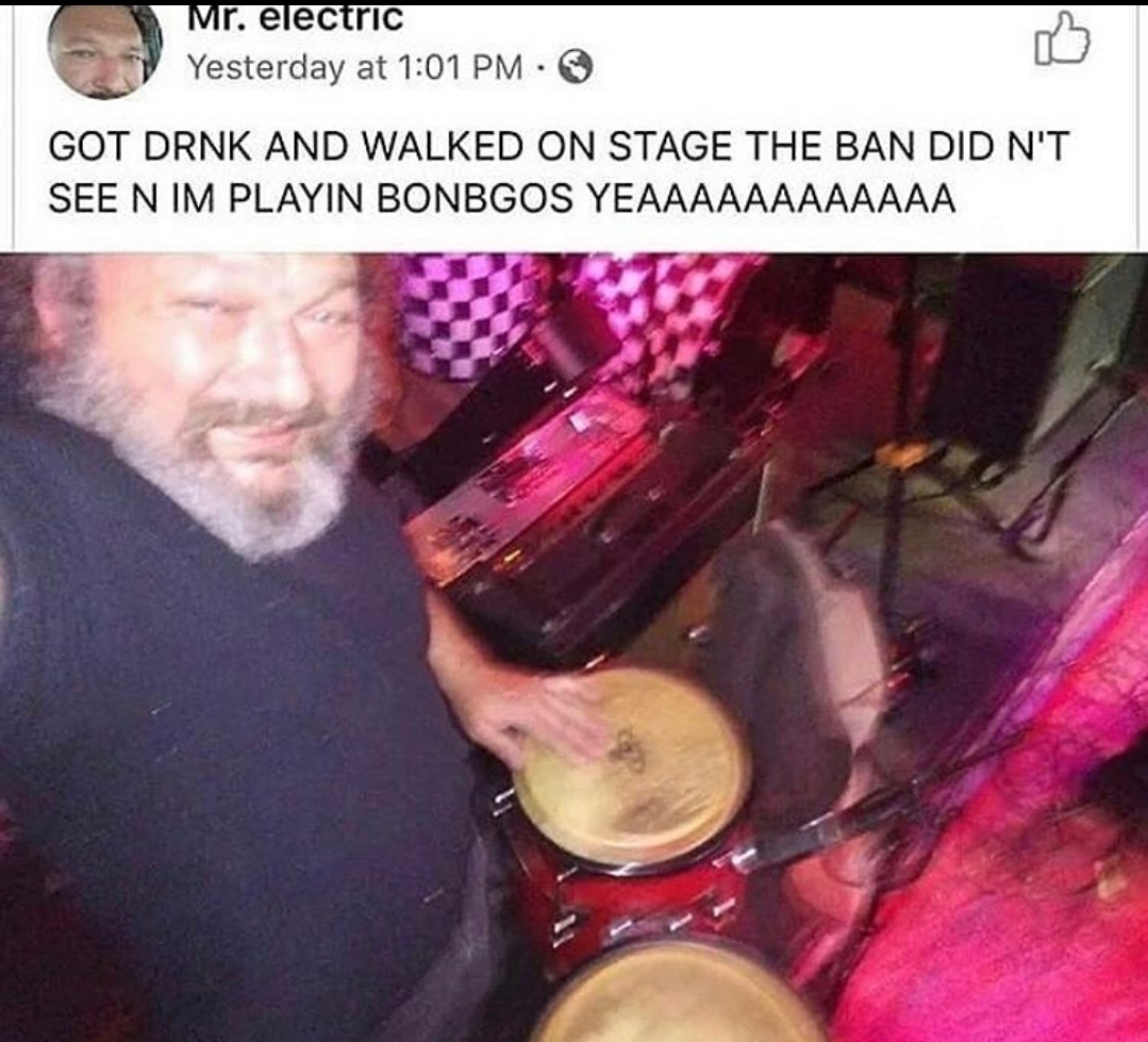 PLAYIN BONGOS r/memes