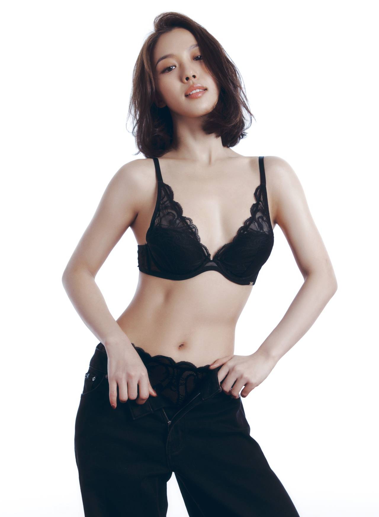 Go Minsi is the gift that keeps on giving : KoreanActressFAP