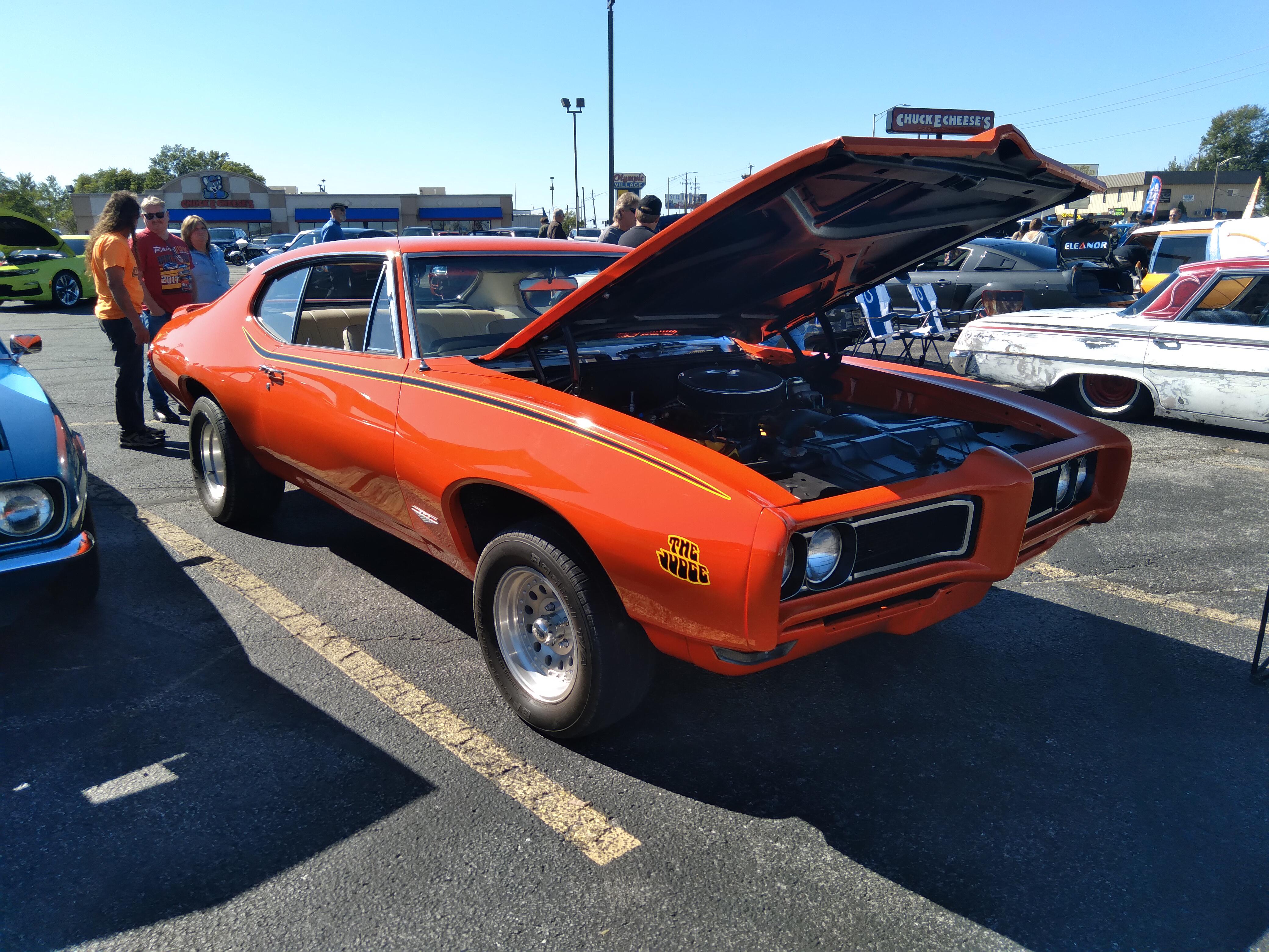 GTO Judge at a car show. Fort Wayne, IN. r/Pontiac