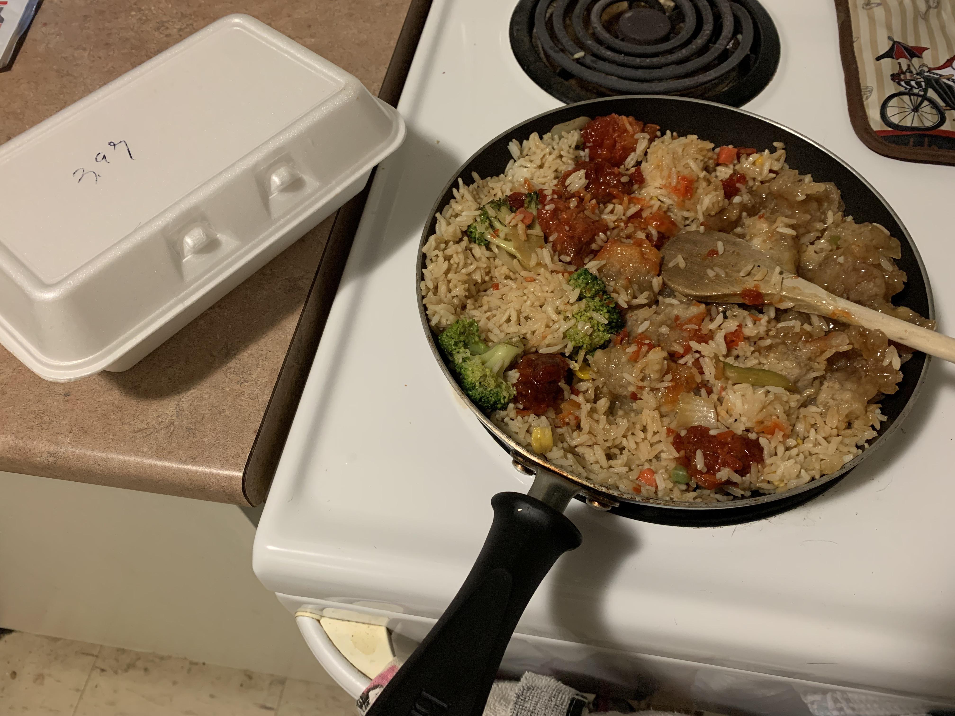 United Supermarket Hot Foods after 8 has some great deals…3.99 a box