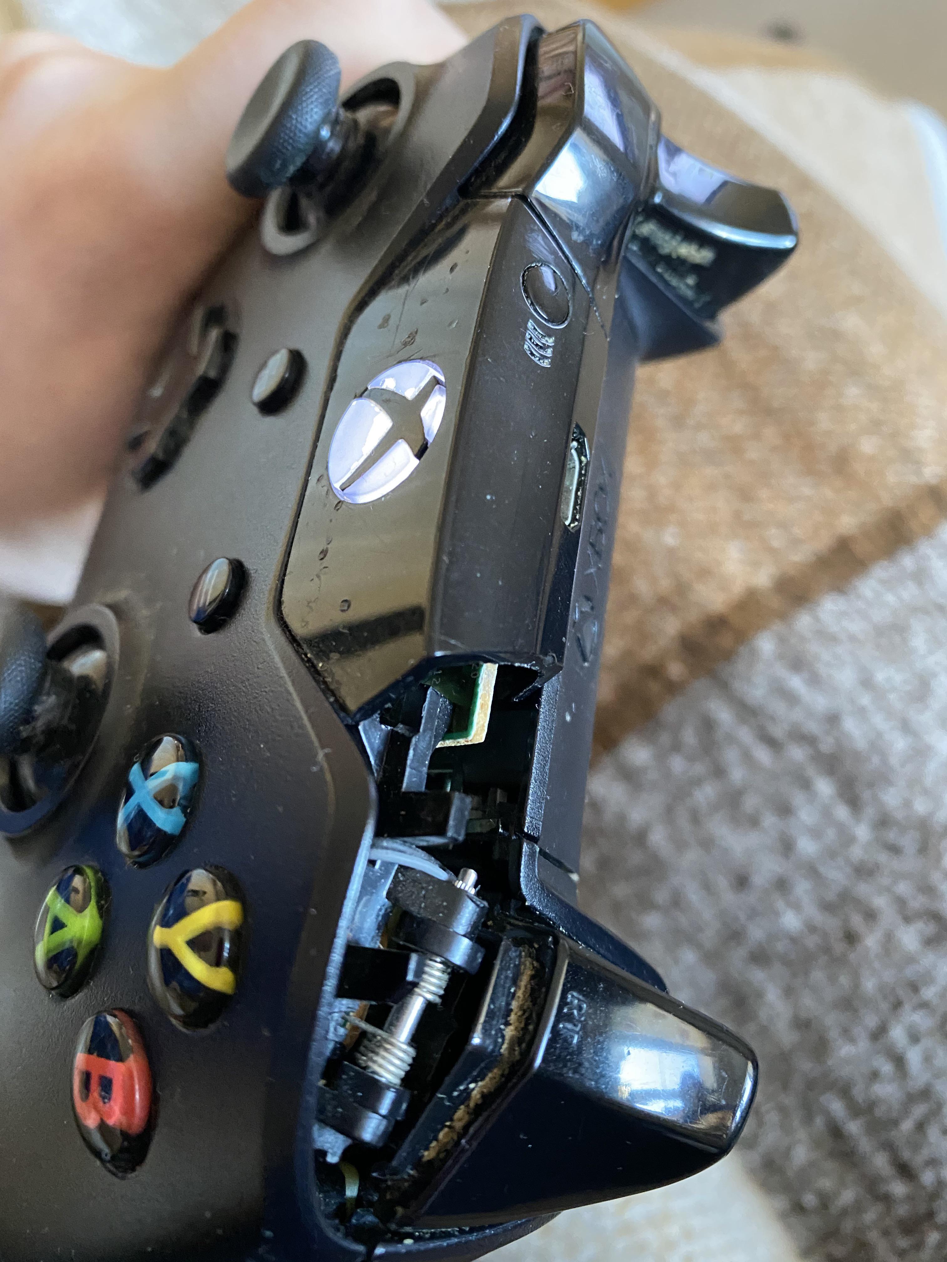 Right bumper, can this be fixed? r/XboxOneHelp