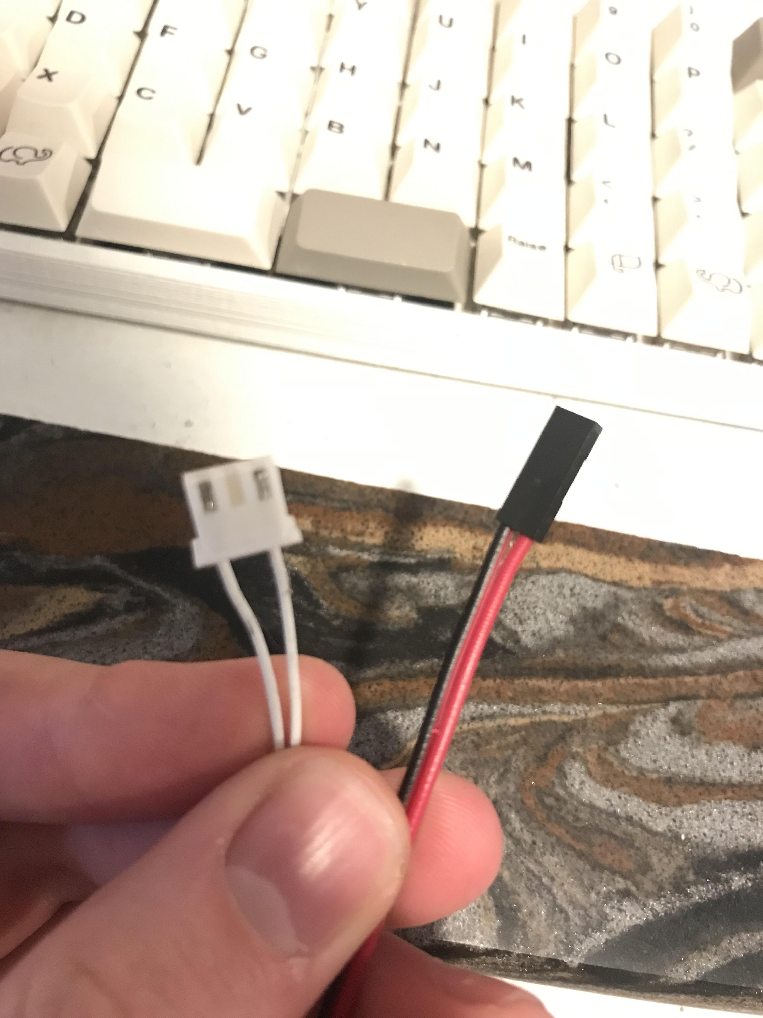 Got a new thermistor and the connection for it has two pins, whereas