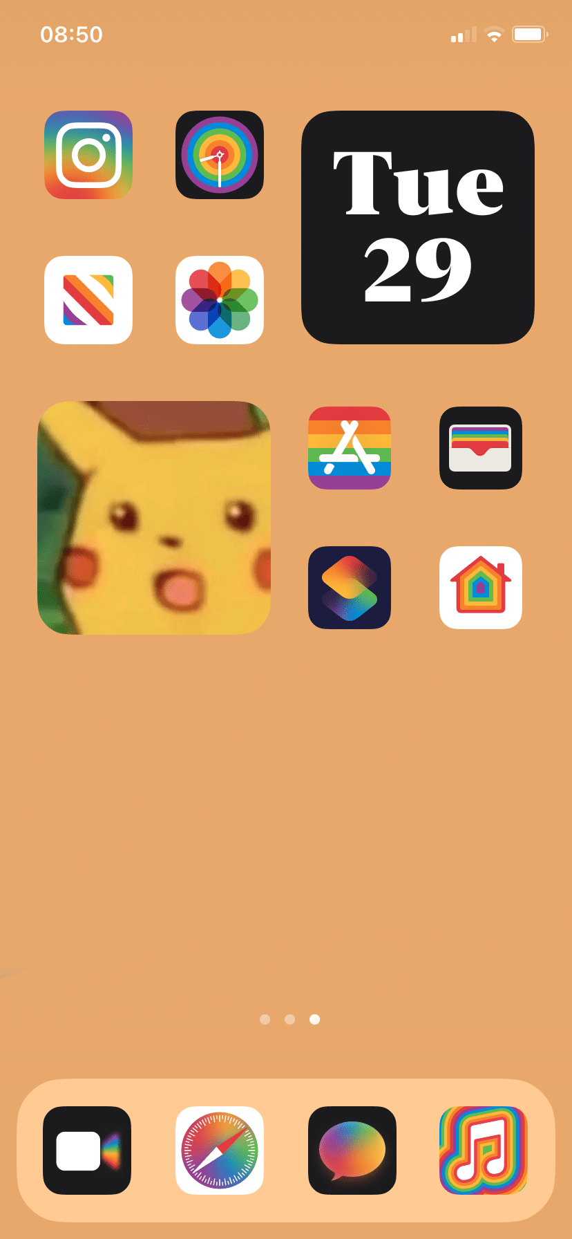 Here's My Pride Homescreen o 🏳️‍🌈 r/iOSsetups