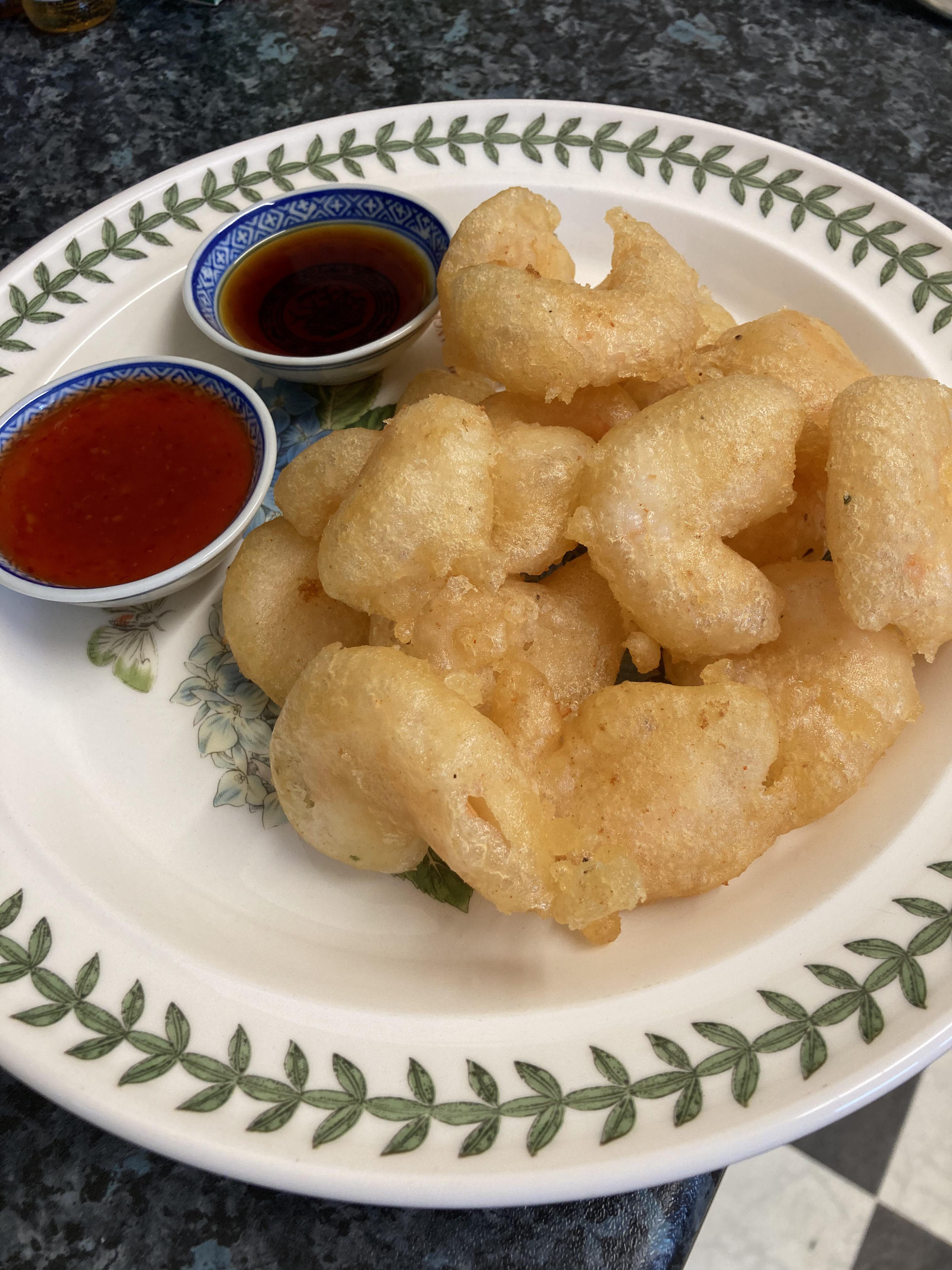 Gluten free tempura prawns for lunch. I made the batter and hubby