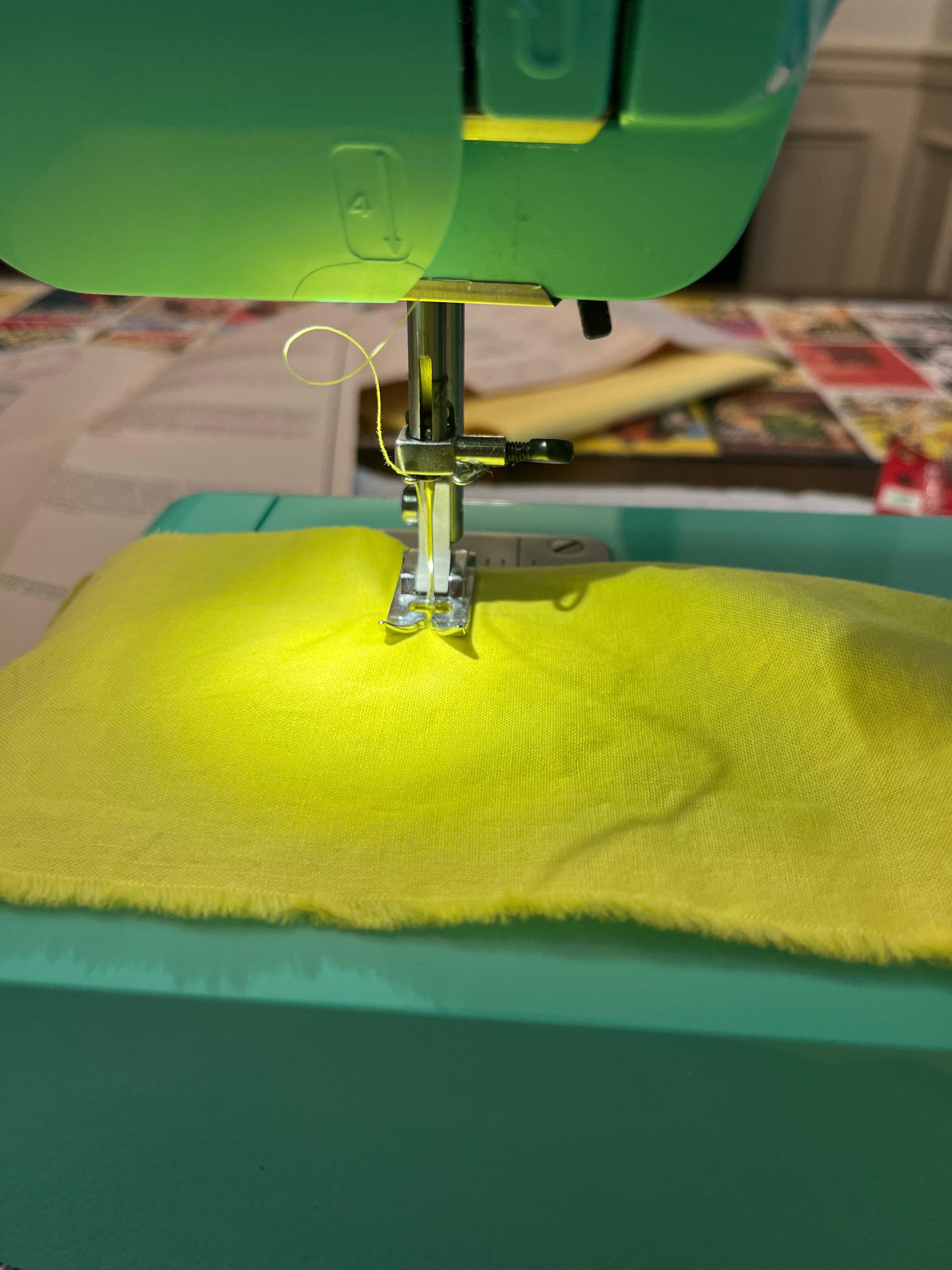 Why is my thread doing this? r/sewing