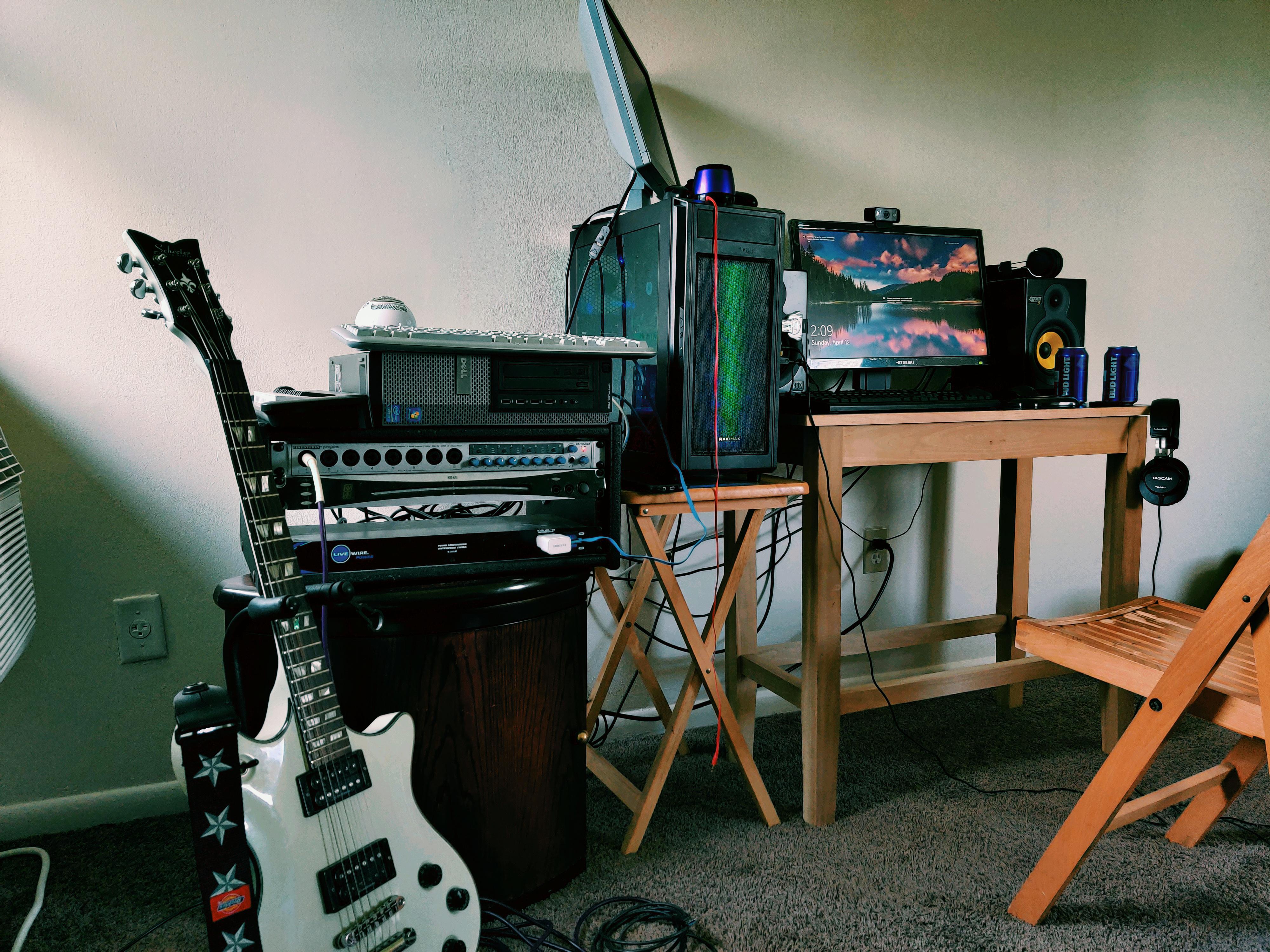 I have too much stuff and not enough furniture for it r/pcmasterrace