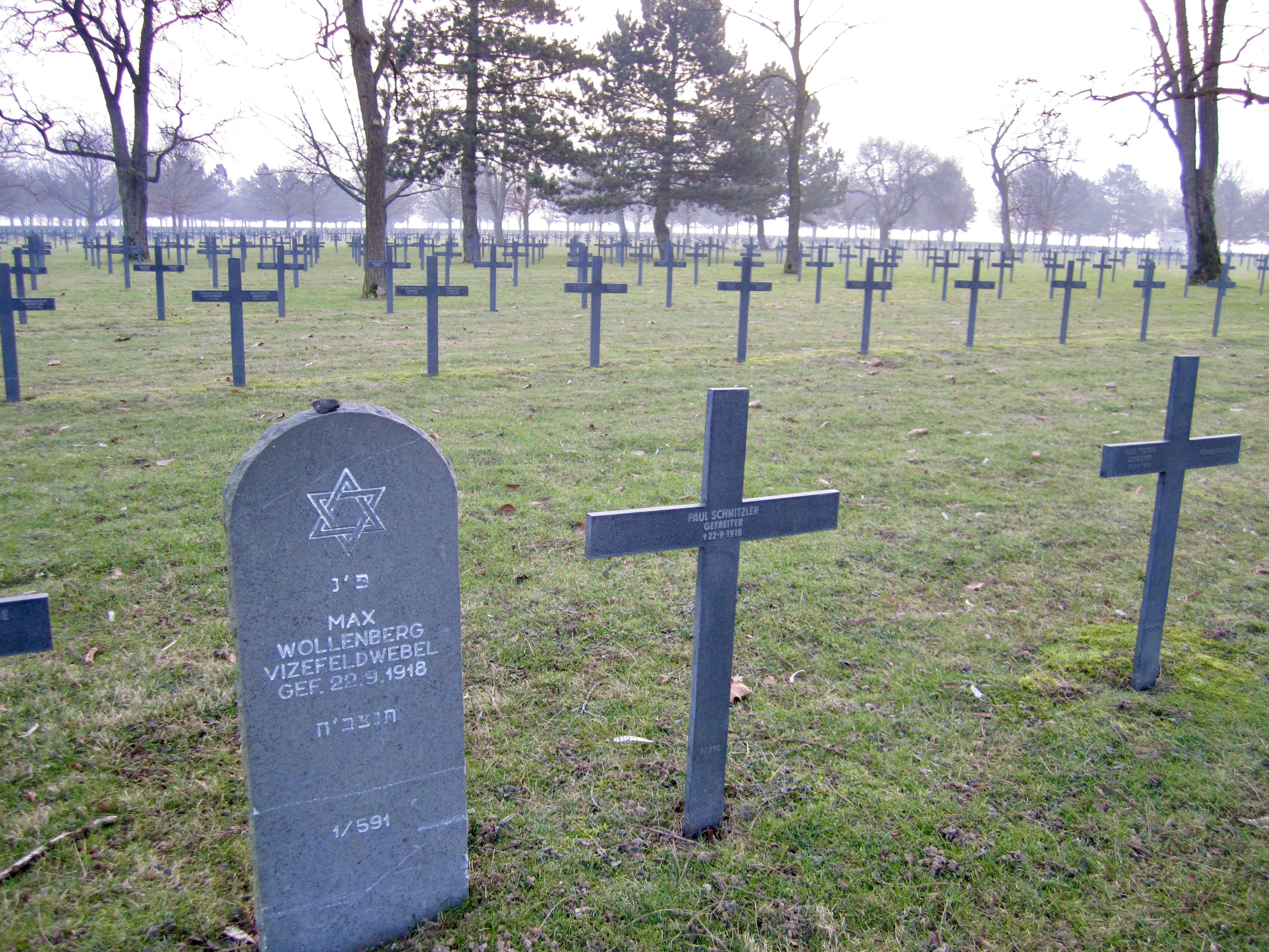 NeuvilleSt Vaast German War Cemetery r/wwi