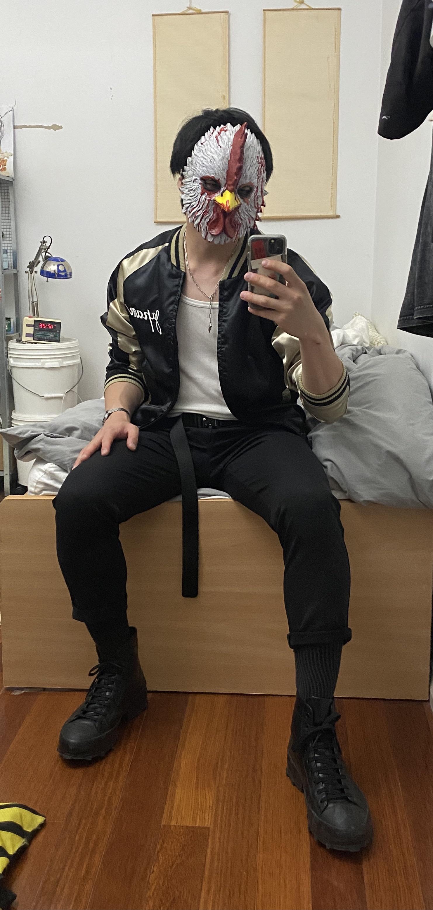 My lastminute Hotline Miamiinspired halloween costume 😏 r/HotlineMiami