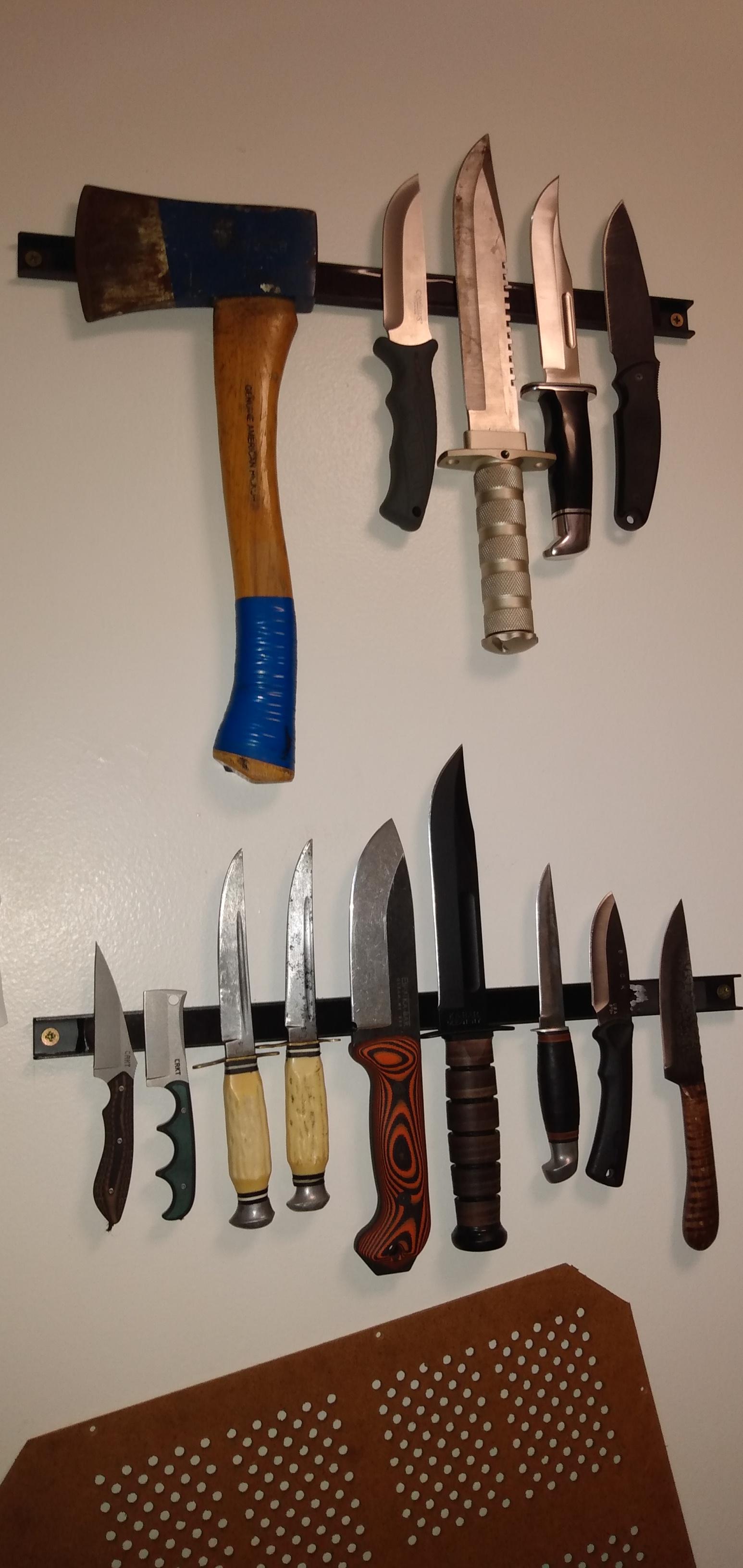 My current collection, not including cheap kitchen knives r/BudgetBlades