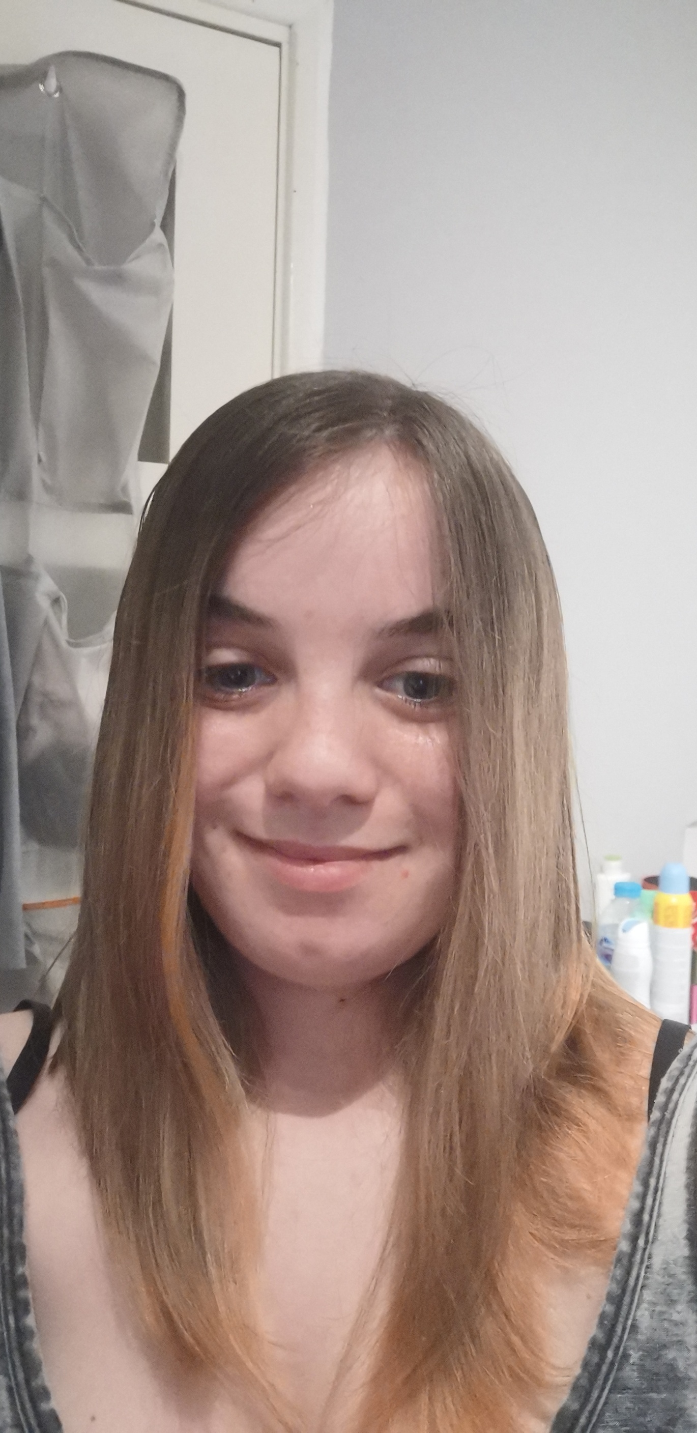 I want to dye my hair but I don't know what color to go I need some