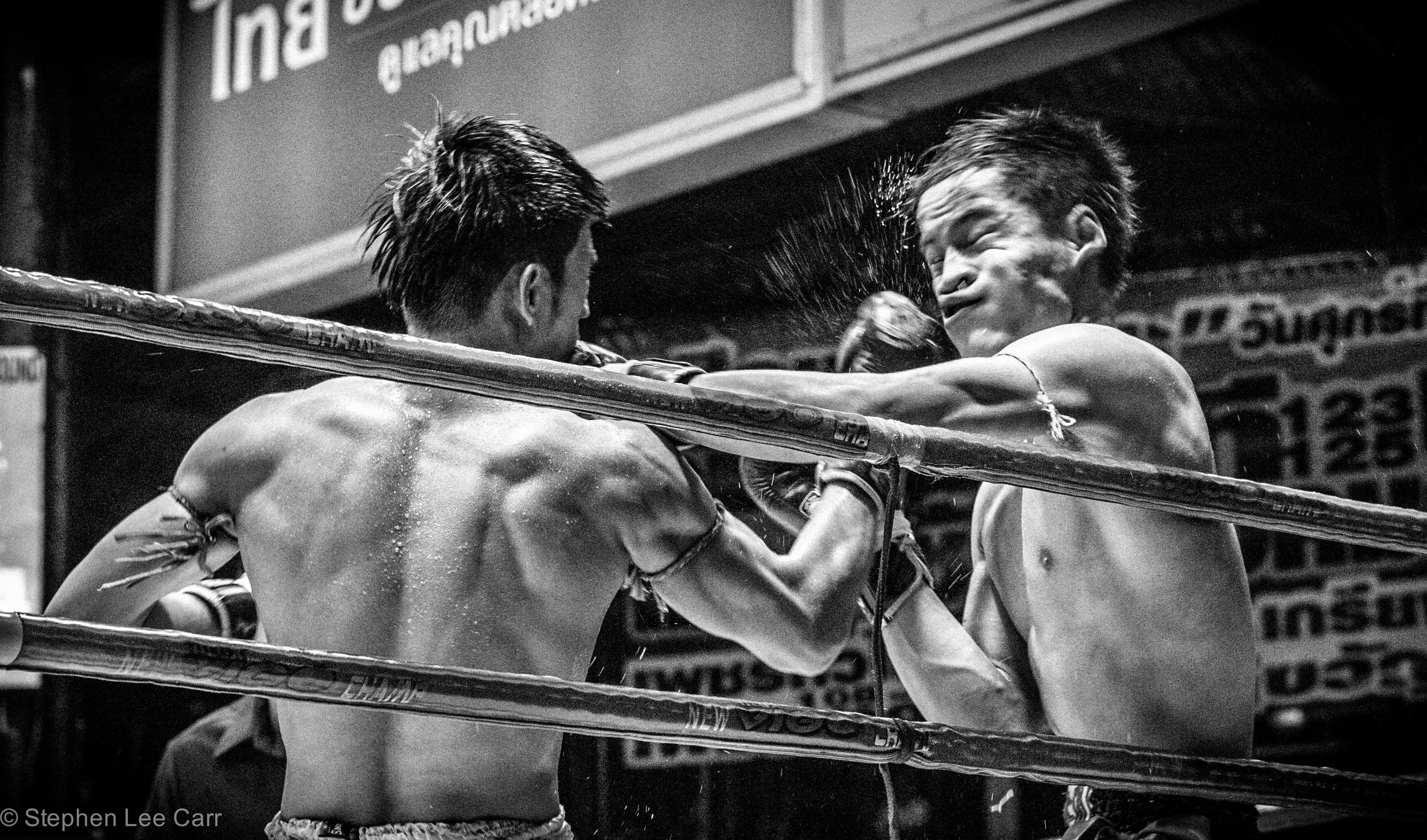 Muay Thai punch r/PerfectTiming