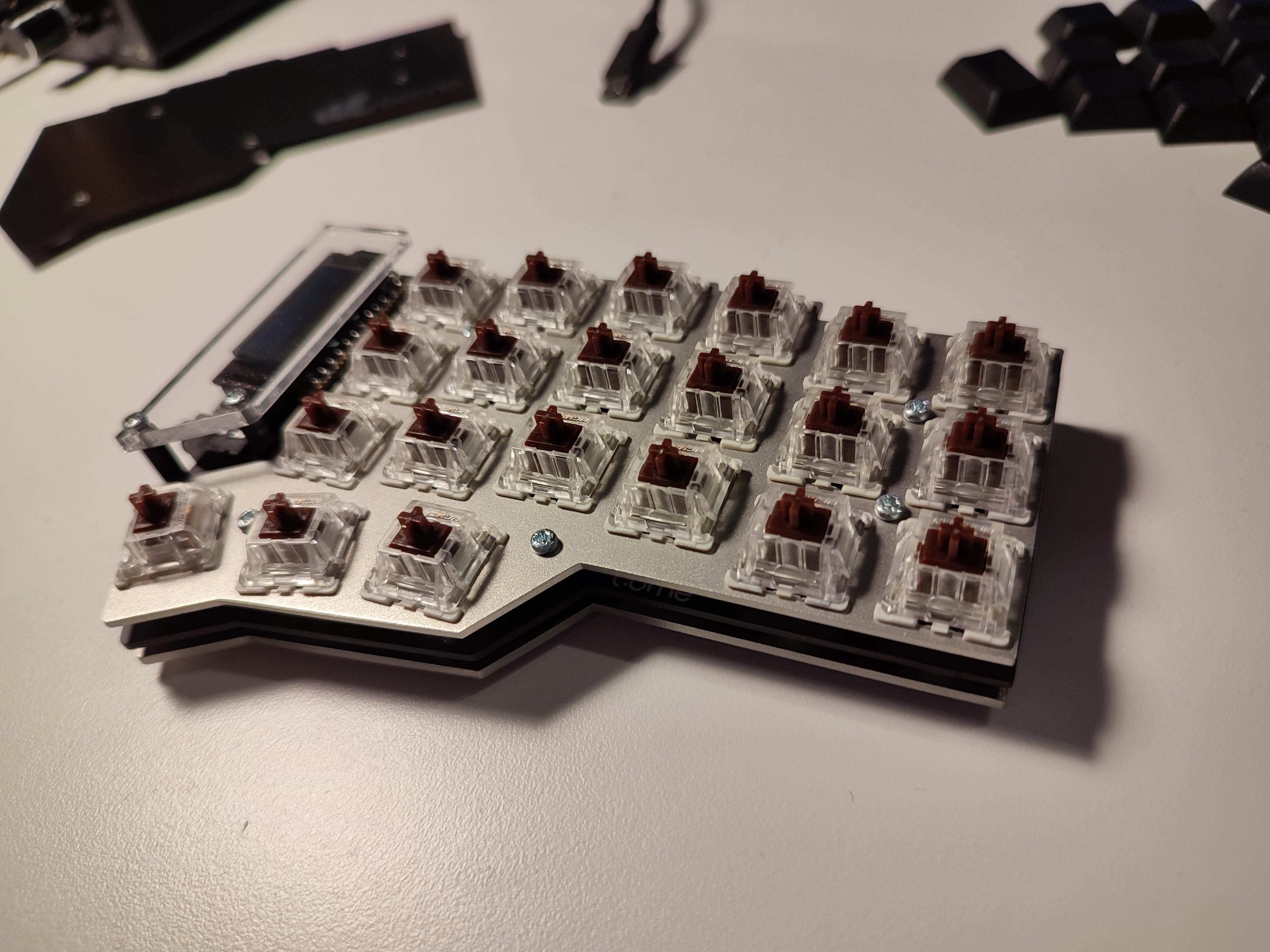 Thought the PCB sandwich case was too light and flimsy D r/crkbd