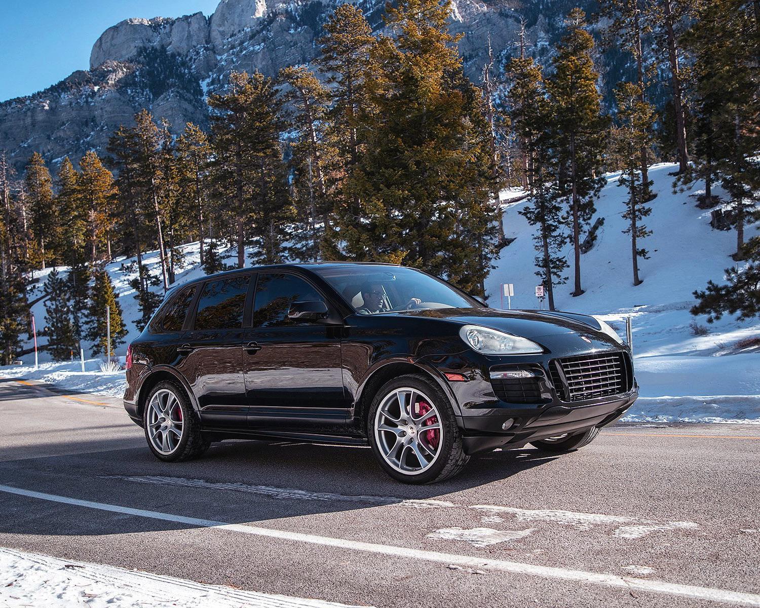 Cayenne GTS 957 still looks modern today. Are you agree? r/Porsche